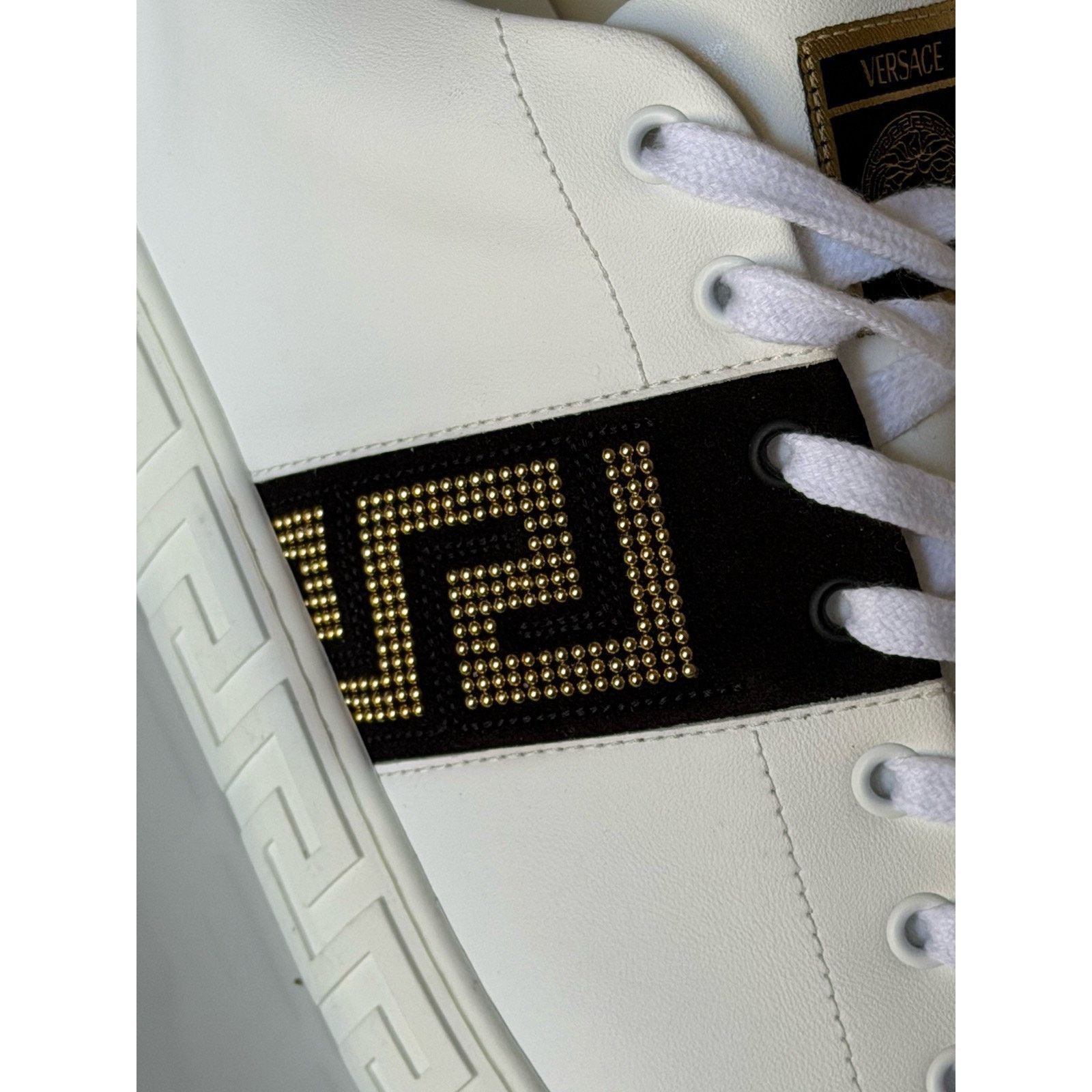 Versace Versace Greek key White/Black Leather Sneakers 13 US 1014460 Size US 13 / EU 46 - 16 Thumbnail