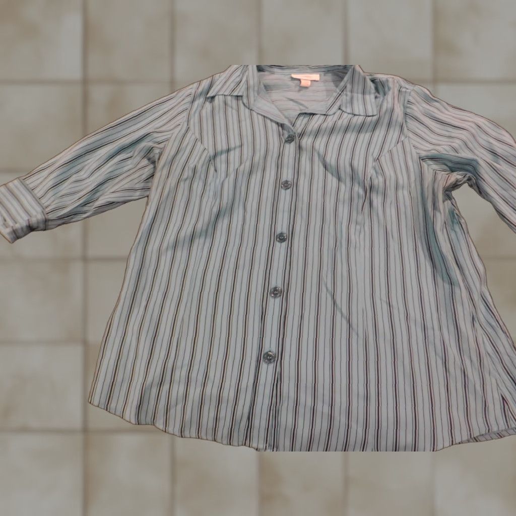 Vintage Dressbarn Button-Up Shirt Womens 20W Plus Blue Striped Long Sleeve Collared Pullover Casual Stretch Classic blue 20W Womens Size 3XL / US 20-22 - 1 Thumbnail