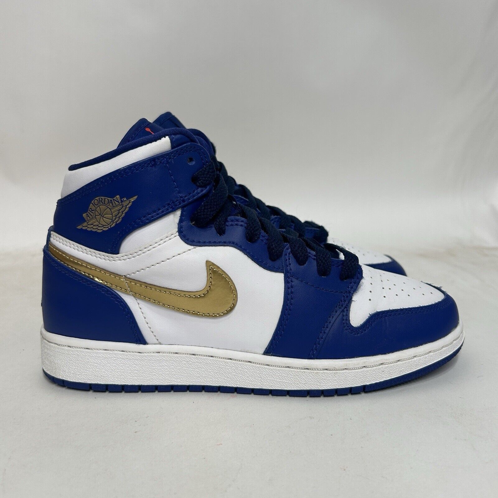 Nike Nike Air Jordan 1 Retro High BG “Deep Royal Blue” 2024 Size US 6.5 / IT 36.5 - 5 Thumbnail