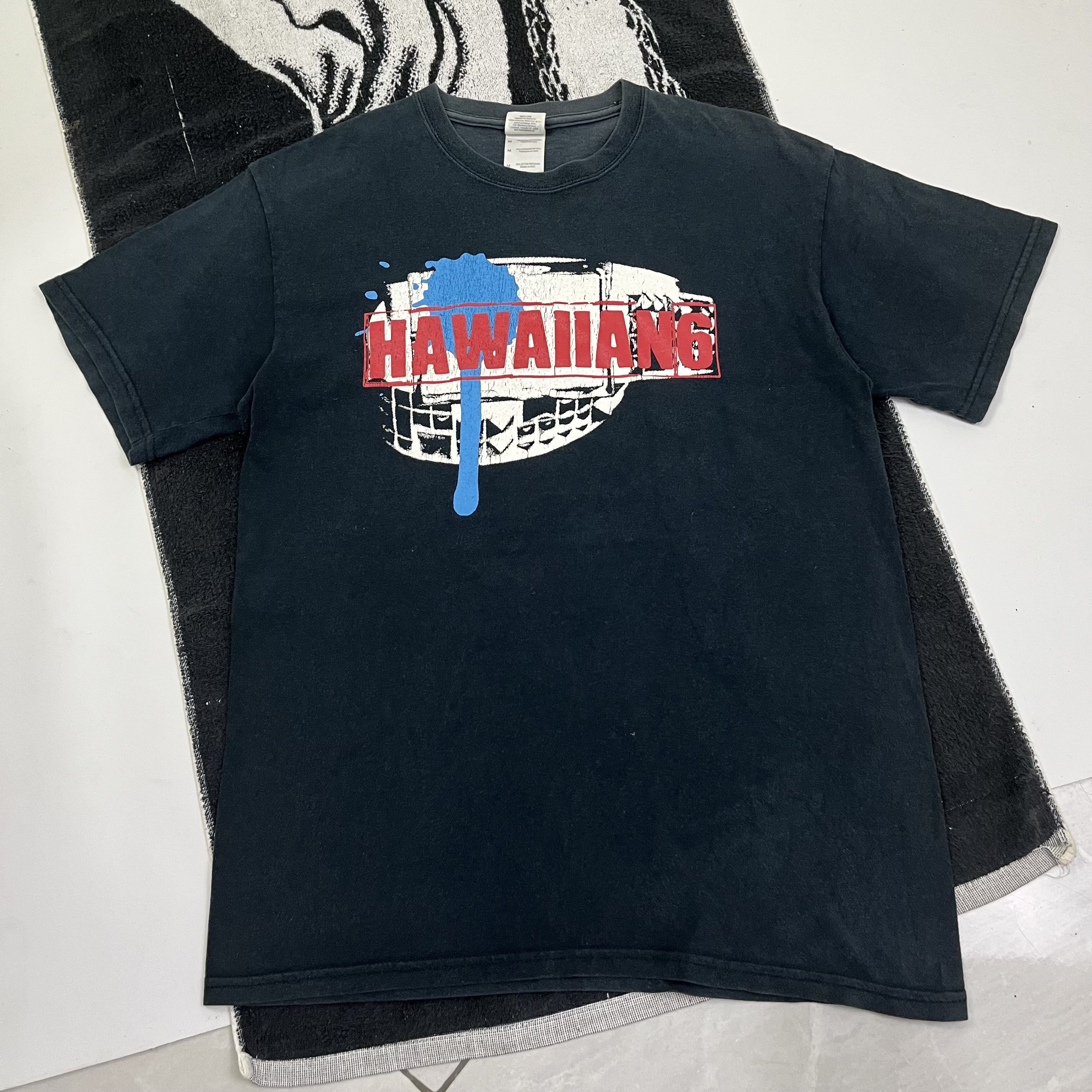 Japanese Brand × Vintage Sun faded vintage Hawaii gildan T-shirt Size US M / EU 48-50 / 2 - 1 Thumbnail