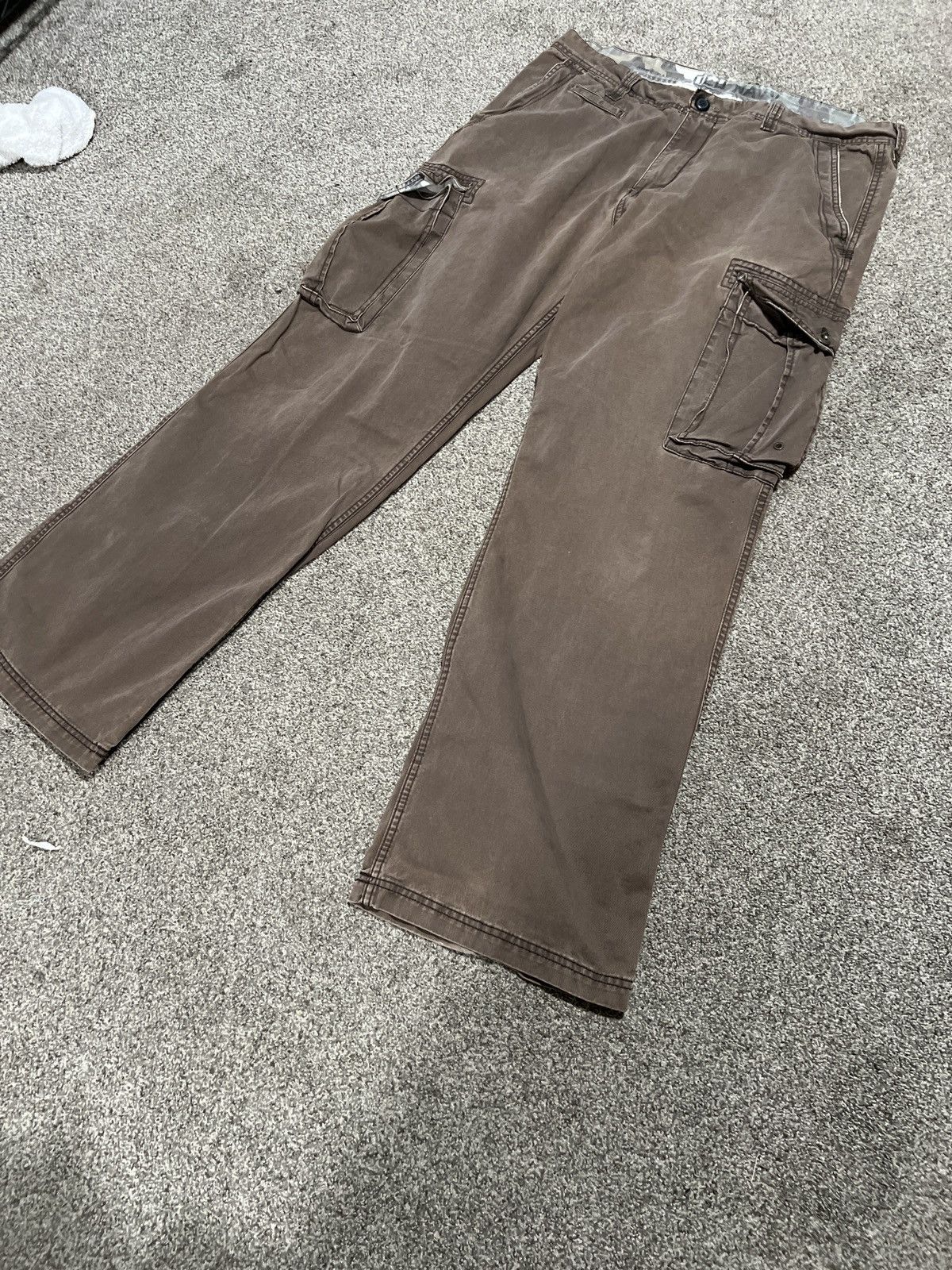 Old Navy × Vintage Y2K Style Old Navy Baggy Cargo Pants Size 38 x 34 Size US 38 / EU 54 - 3 Thumbnail
