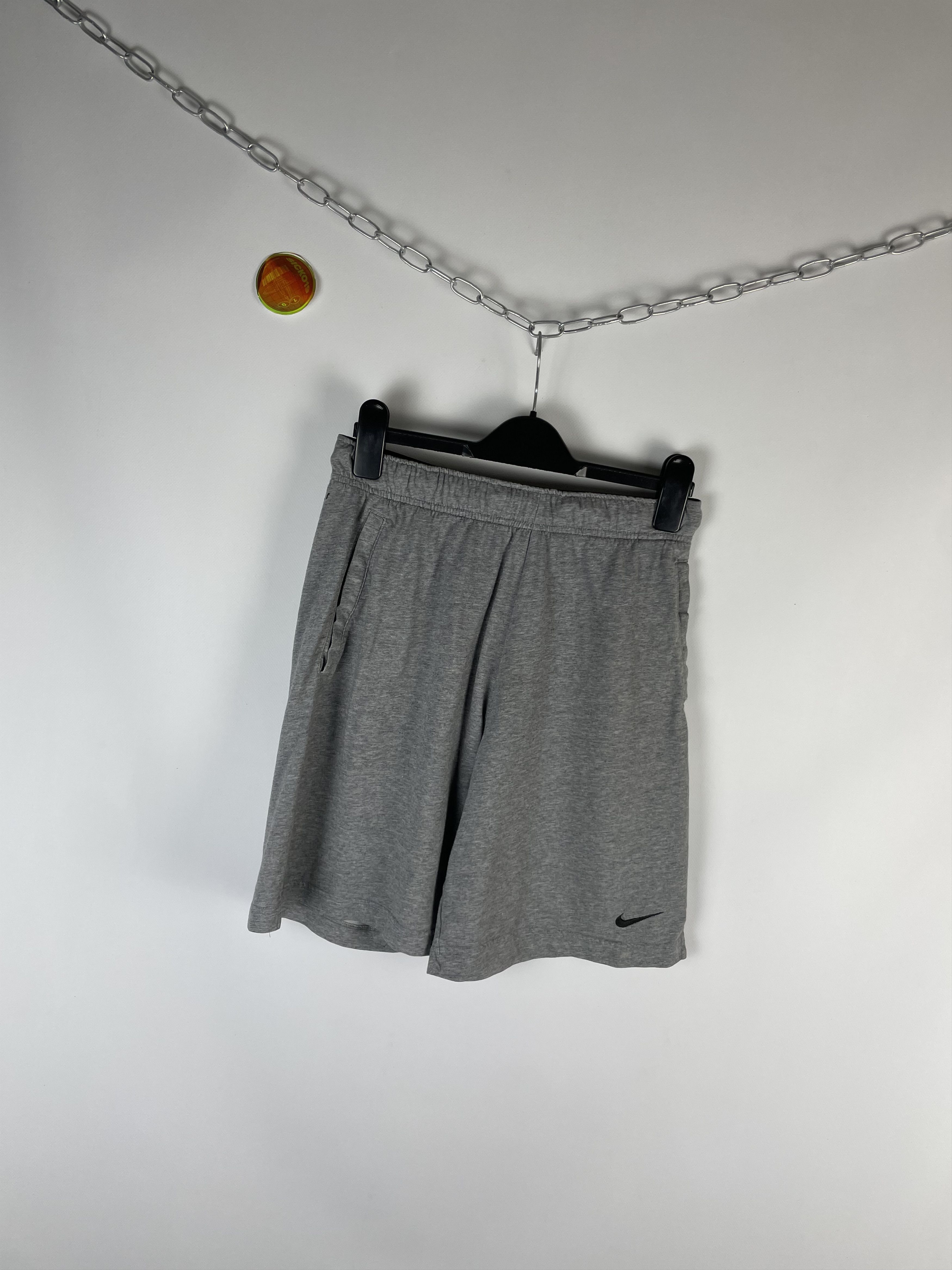 Nike Vintage Nike Shorts Size US 30 / EU 46 - 2 Thumbnail
