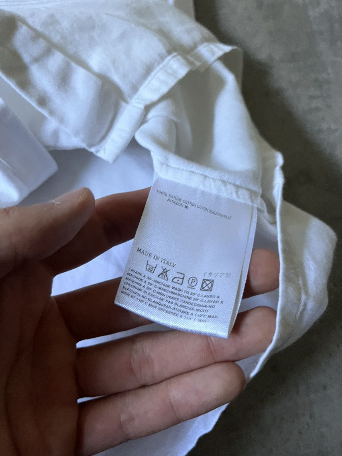 Maison Margiela Maison Margiela Replica Smoking Shirt Italy white rare Size US M / EU 48-50 / 2 - 16 Thumbnail