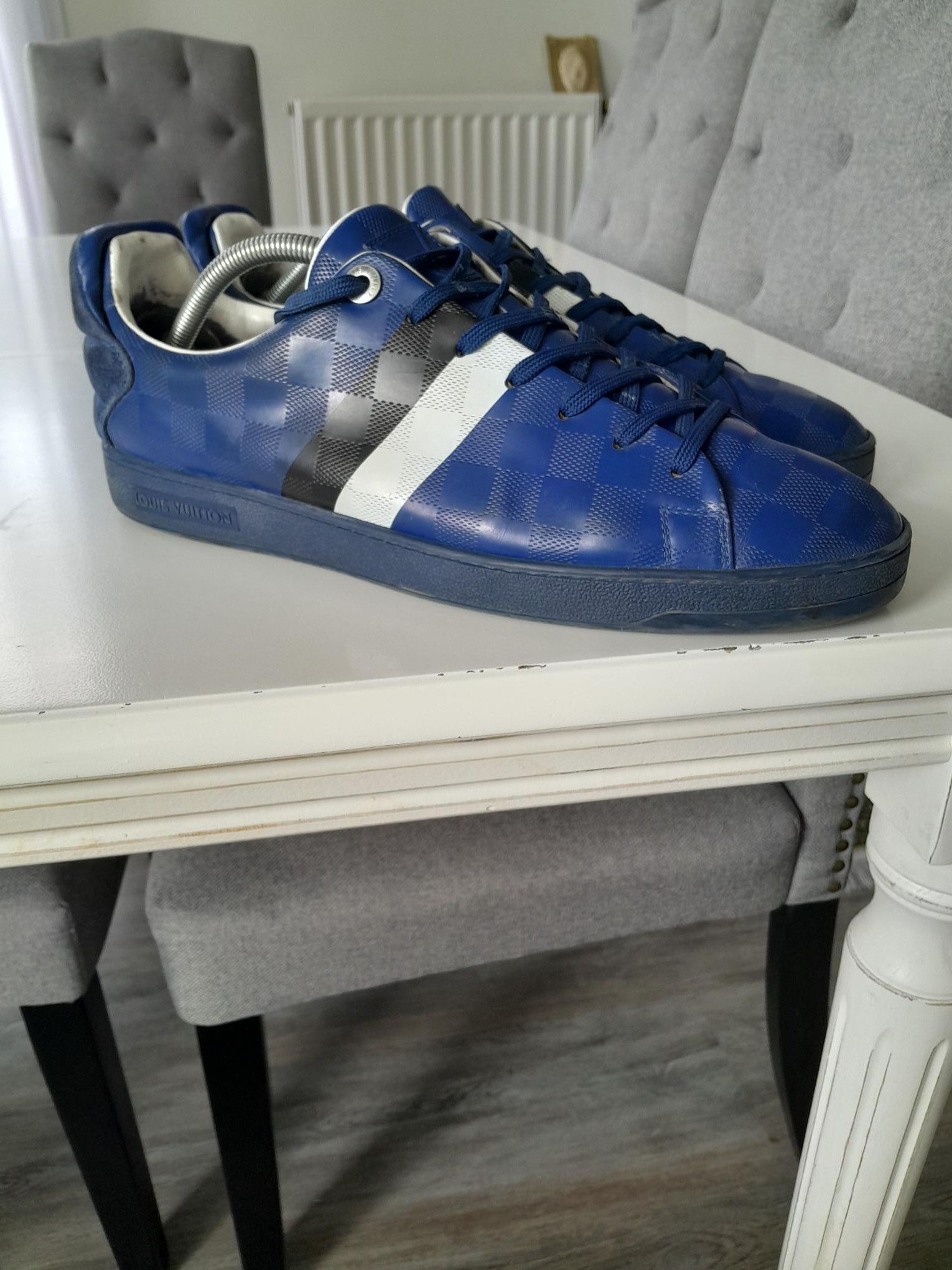 Louis Vuitton BASKETS LOUIS VUITTON FRONTROW Size US 10 / EU 43 - 8 Thumbnail