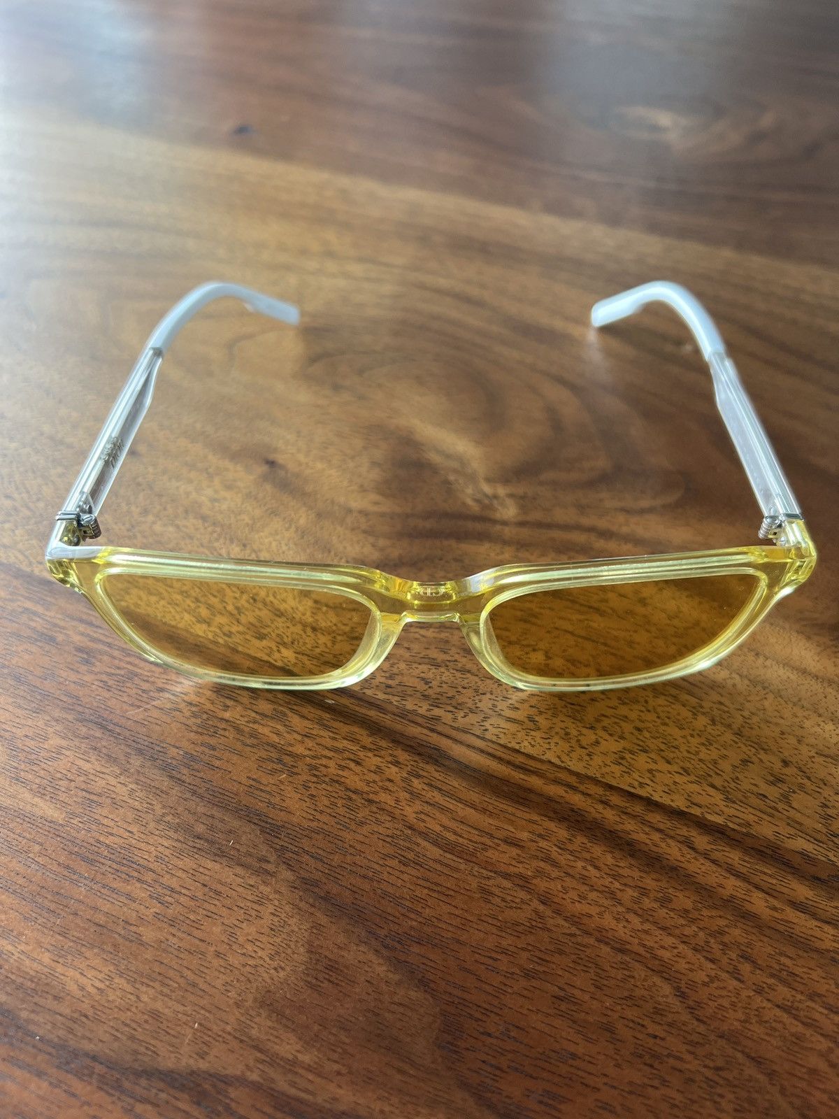 Dior Dior Diortag SU 70H0 yellow white Size ONE SIZE - 2 Thumbnail