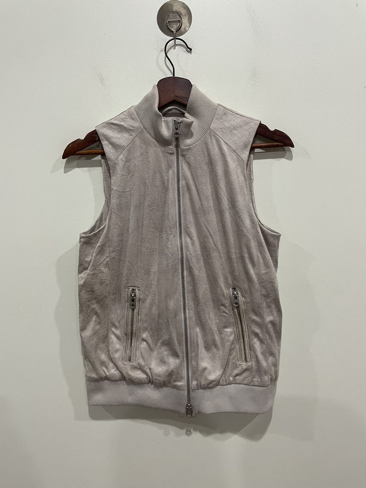 Armani Exchange Armani Exchange Crew Neck Vest Size US S / EU 44-46 / 1 - 1 Thumbnail