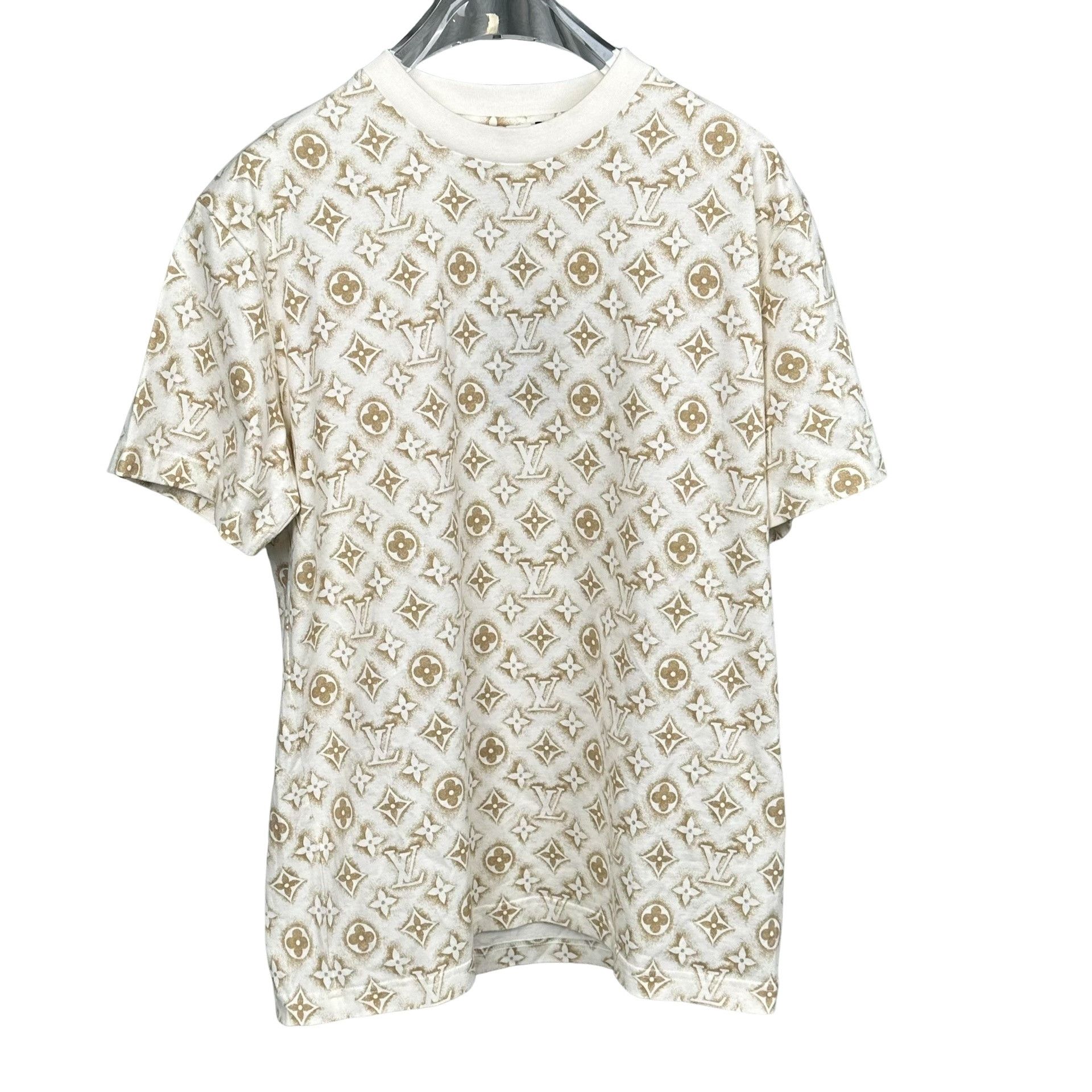 Louis Vuitton Louis Vuitton Monogram Print T-Shirt L Size US L / EU 52-54 / 3 - 1 Thumbnail