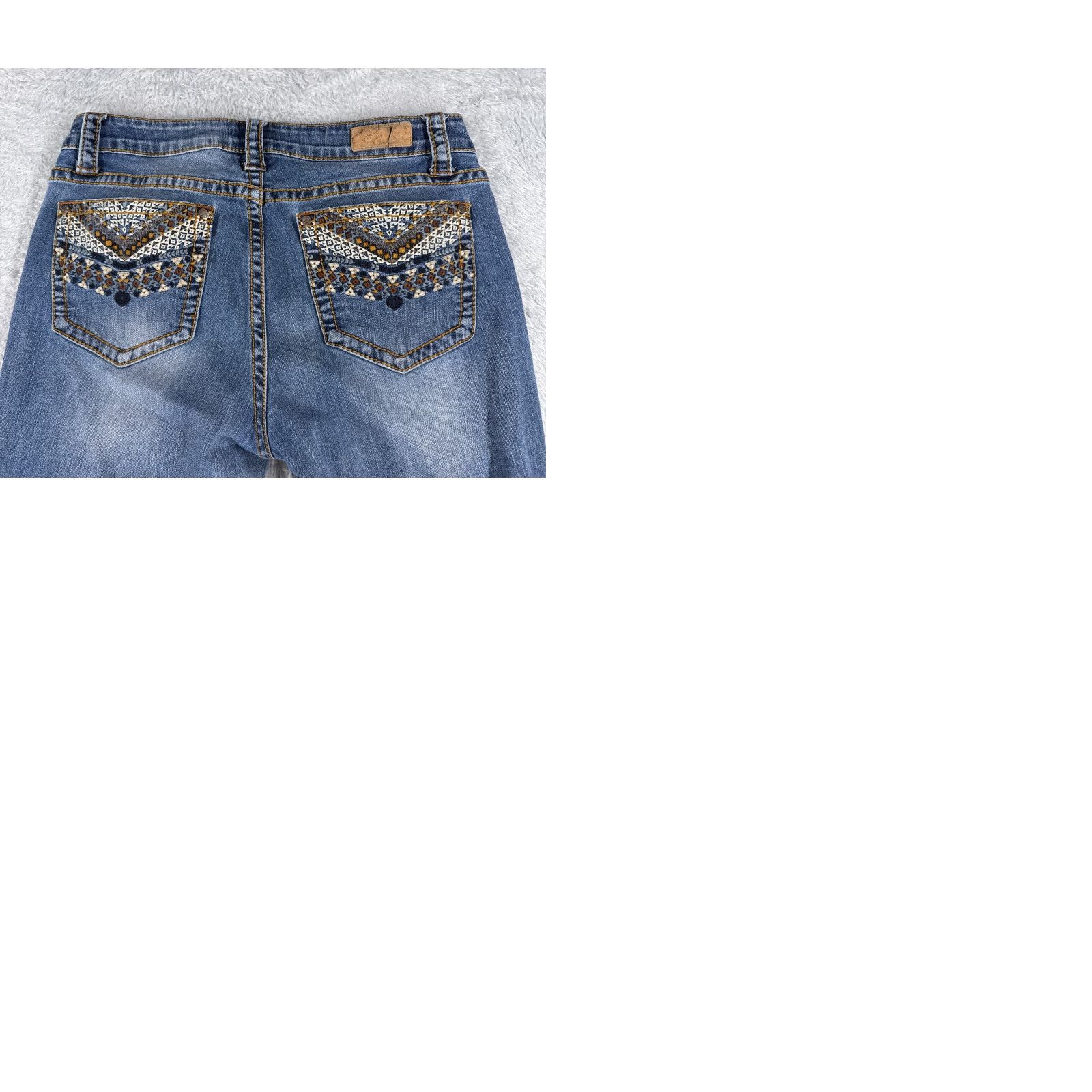 Vintage Shyanne Jeans Women Bootcut 32 Blue Denim Embroidered Southwest 31x29 Stretch Medium Size 24" / US 00 / IT 34 - 10 Thumbnail