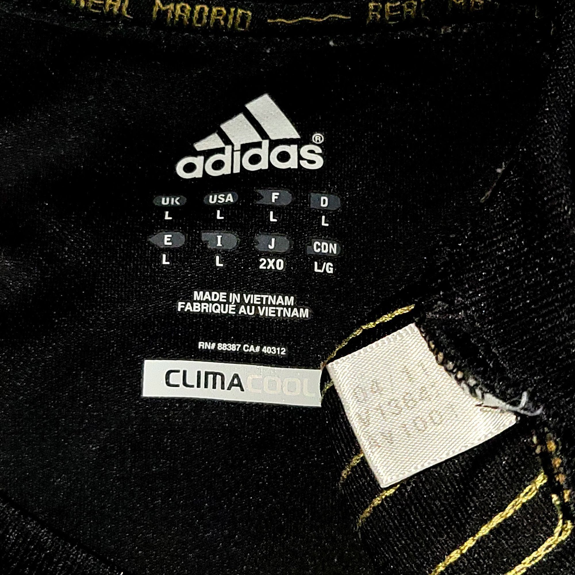 Adidas Cristiano Ronaldo Real Madrid 2011 2012 Away Soccer Jersey L Size US L / EU 52-54 / 3 - 5 Thumbnail