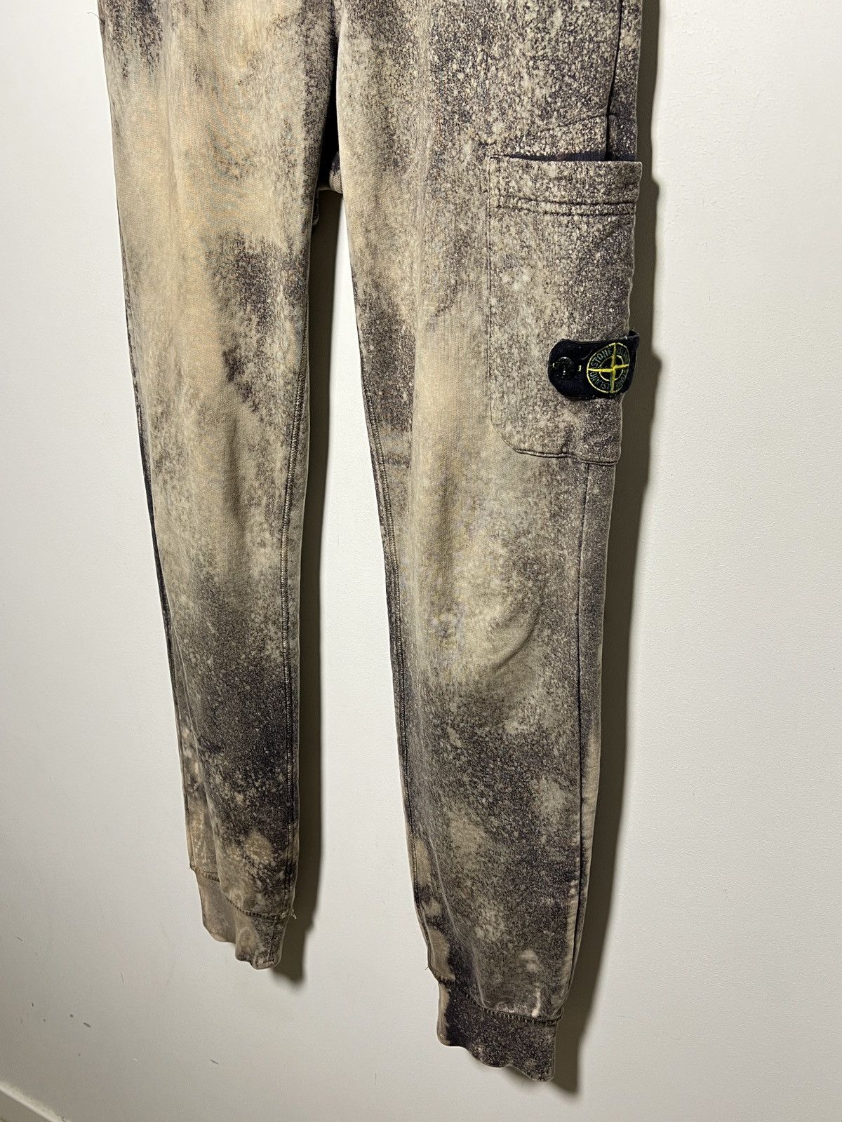Stone Island Stone Island cargo with an over-dyed and distressed finish Size US 30 / EU 46 - 3 Thumbnail