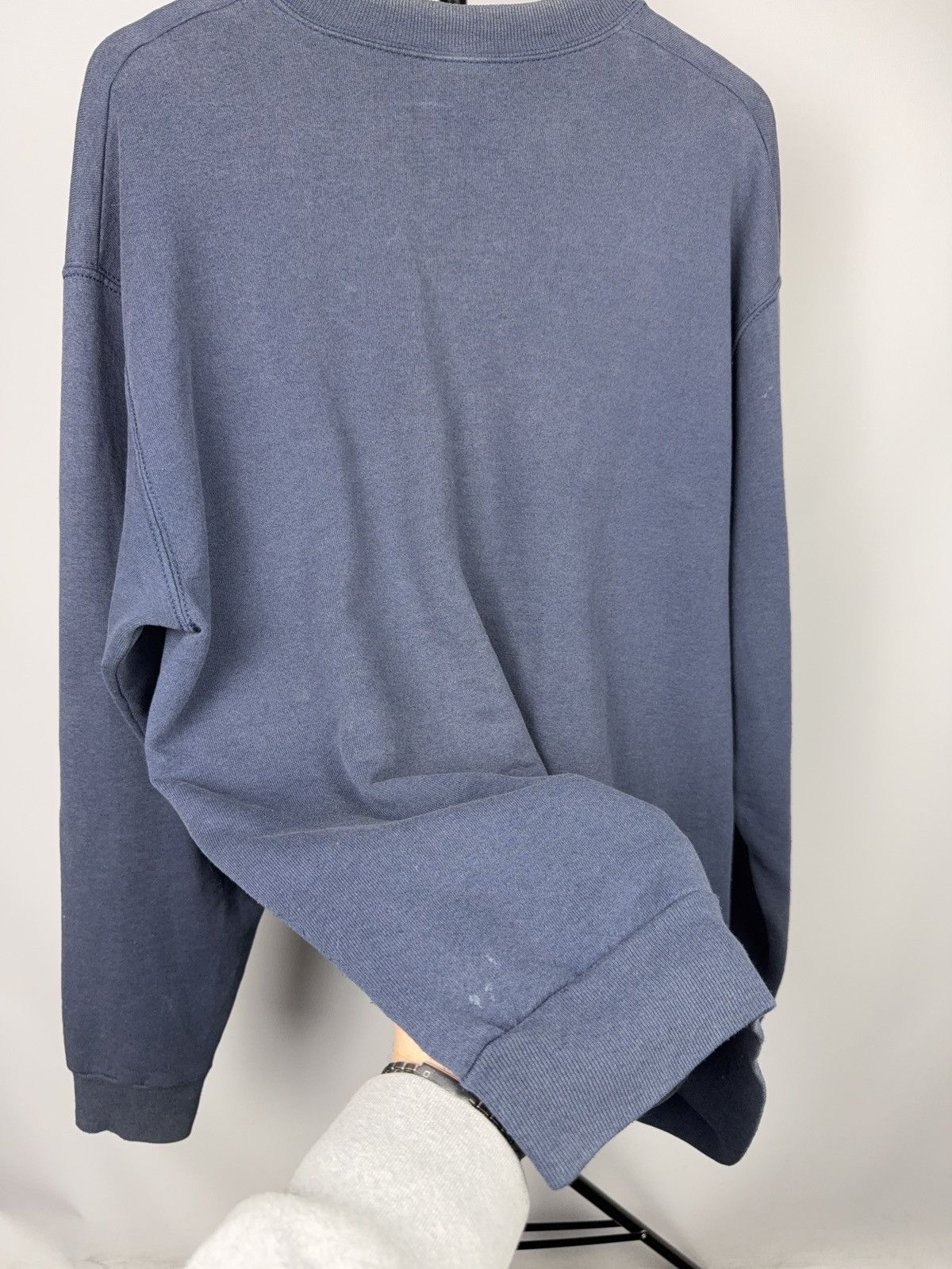 Vintage 90s FC Basel Vintage Crewneck Faded Sweatshirt Embroidered Size US XL / EU 56 / 4 - 19 Thumbnail