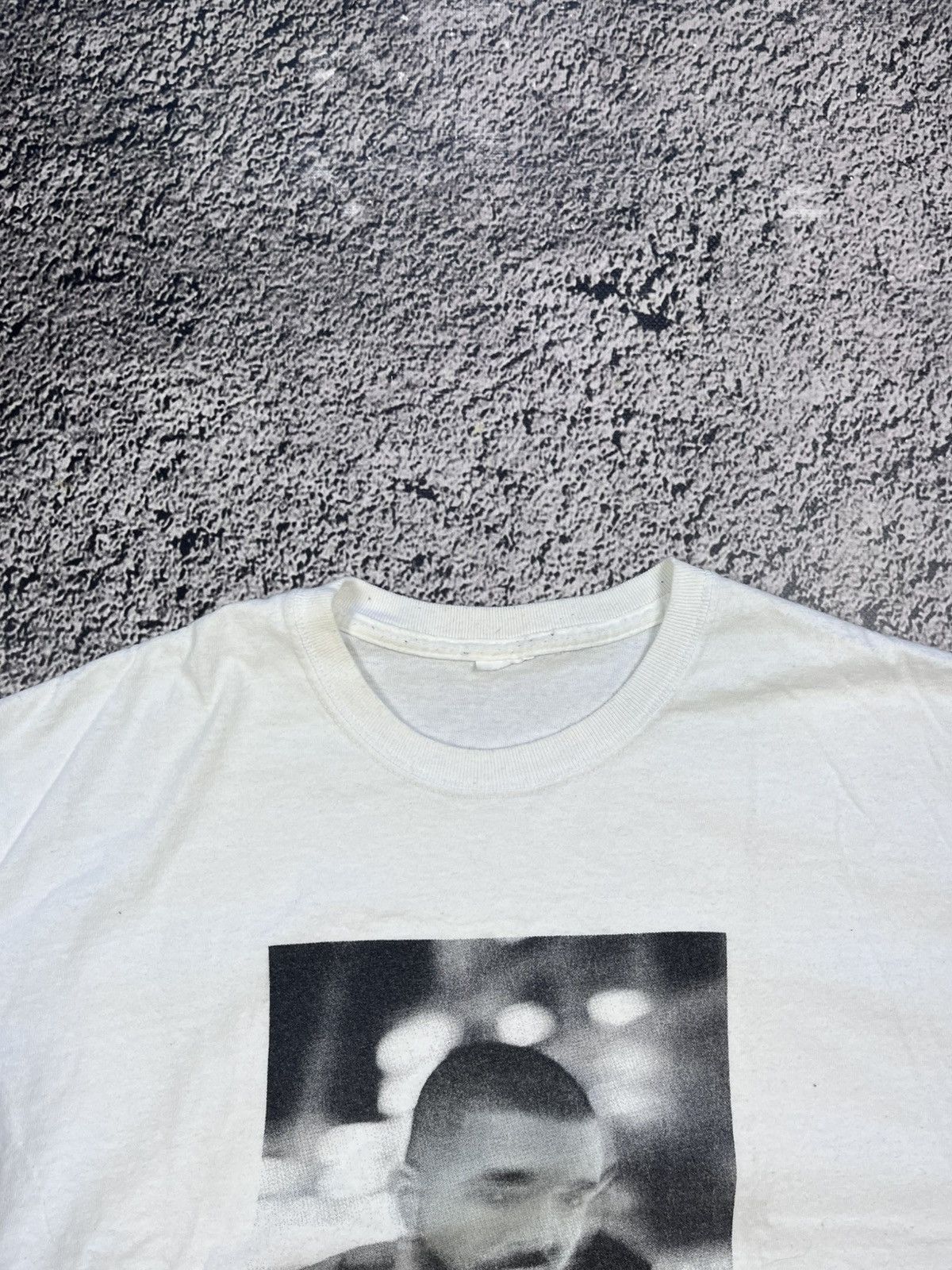 Band Tees Vintage Y2K Drake glitch face logo concert tee size M Size US M / EU 48-50 / 2 - 5 Thumbnail
