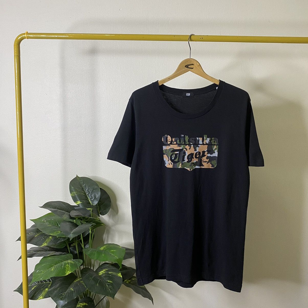 Asics × Onitsuka Tiger Onitsuka Tiger Big Logo Tee Size US M / EU 48-50 / 2 - 1 Thumbnail