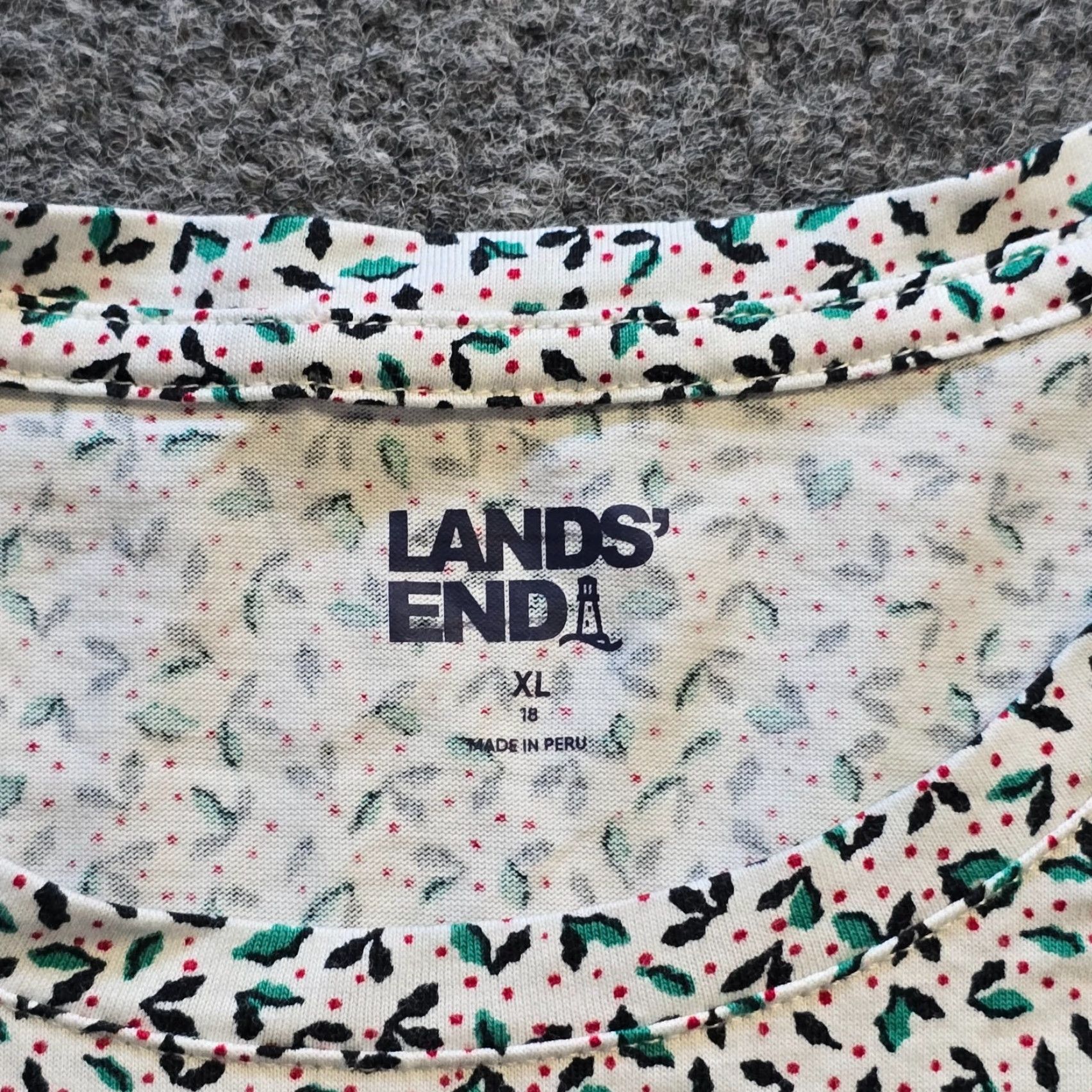 Lands' End Lands' End Top Women XL White Green Holly Mistletoe Christmas Holiday Long Sleeve Blouse Shirt Womens Regular Knit Cotton 100% Vintage: No Size XL / US 12-14 / IT 48-50 - 3 Thumbnail