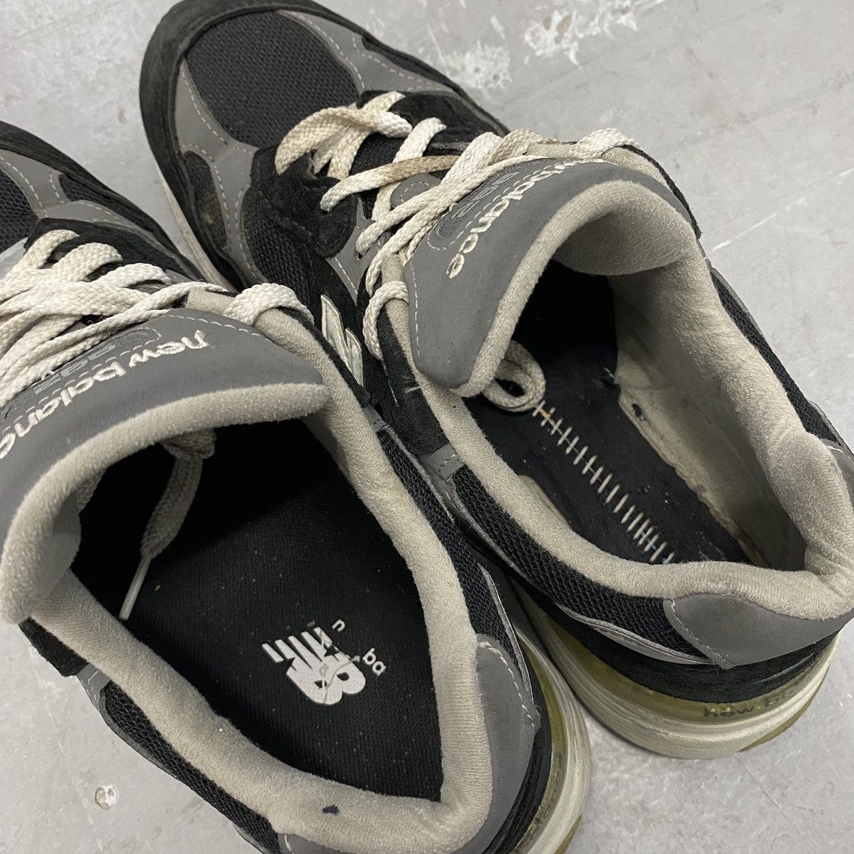 New Balance × Vintage New Balance 992 “Black” M992EB Made in USA RARE EUC Size US 8.5 / EU 41-42 - 6 Thumbnail