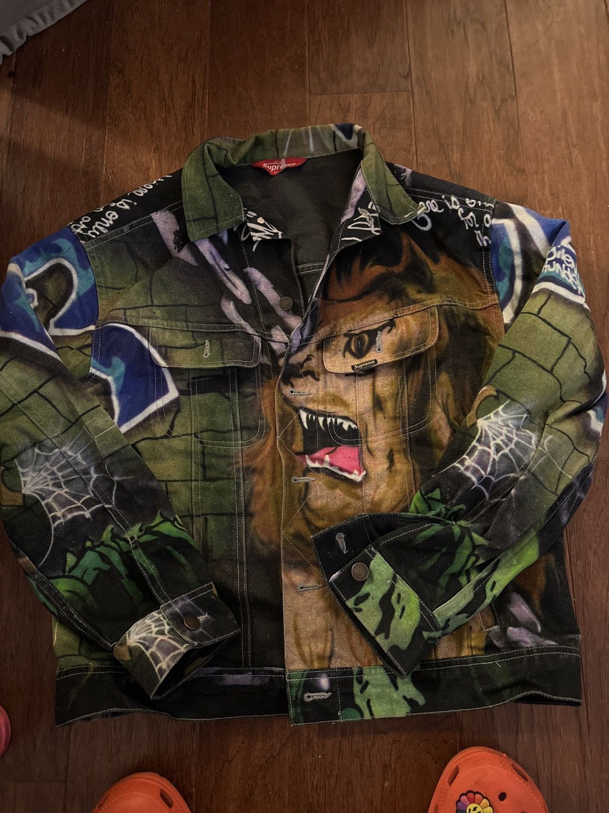 Image of Supreme Lion’S Den Trucker Jacket in Green, Men's (Size Small)