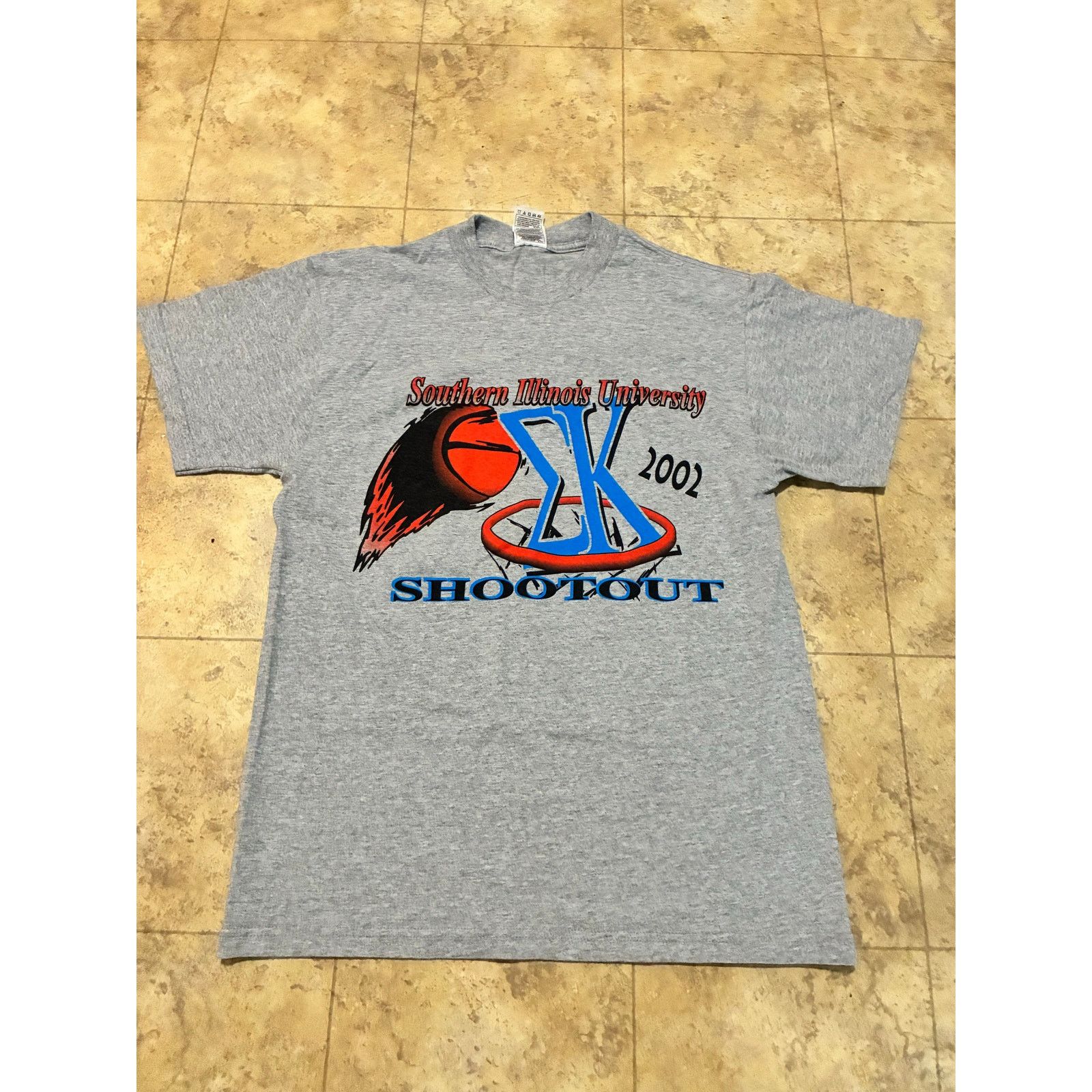 Fruit Of The Loom Vintage 2002 SIU Shootout Medium T-Shirt Fruit of the Loom Size US M / EU 48-50 / 2 - 1 Thumbnail