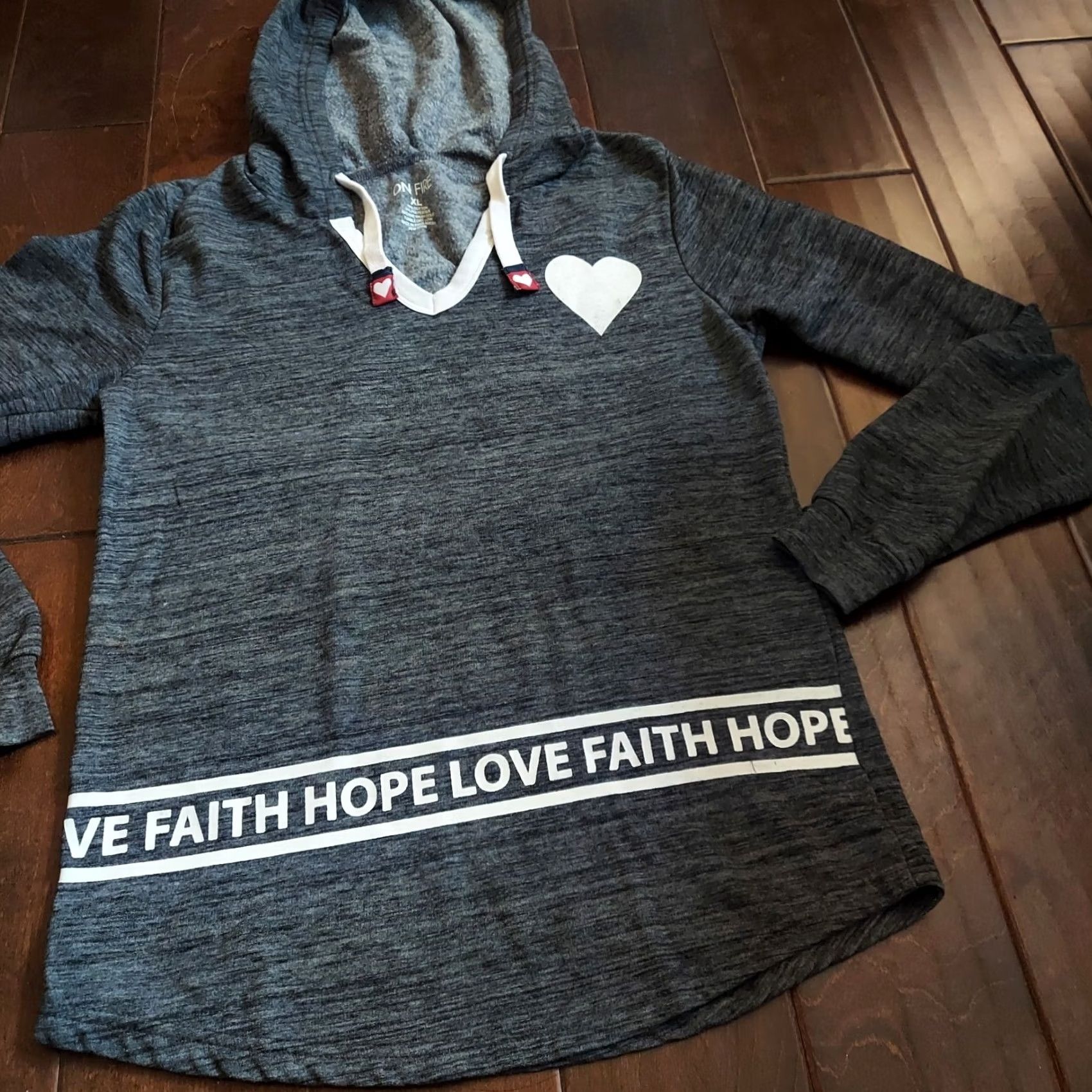 Hope On Fire Women's Gray V-Neck "Faith, Hope, Love" Hoodie Sweater XL Sweatshirt, Pullover, Long Sleeve, Casual Winter Wear, Guatemala B790 Size XL / US 12-14 / IT 48-50 - 4 Thumbnail