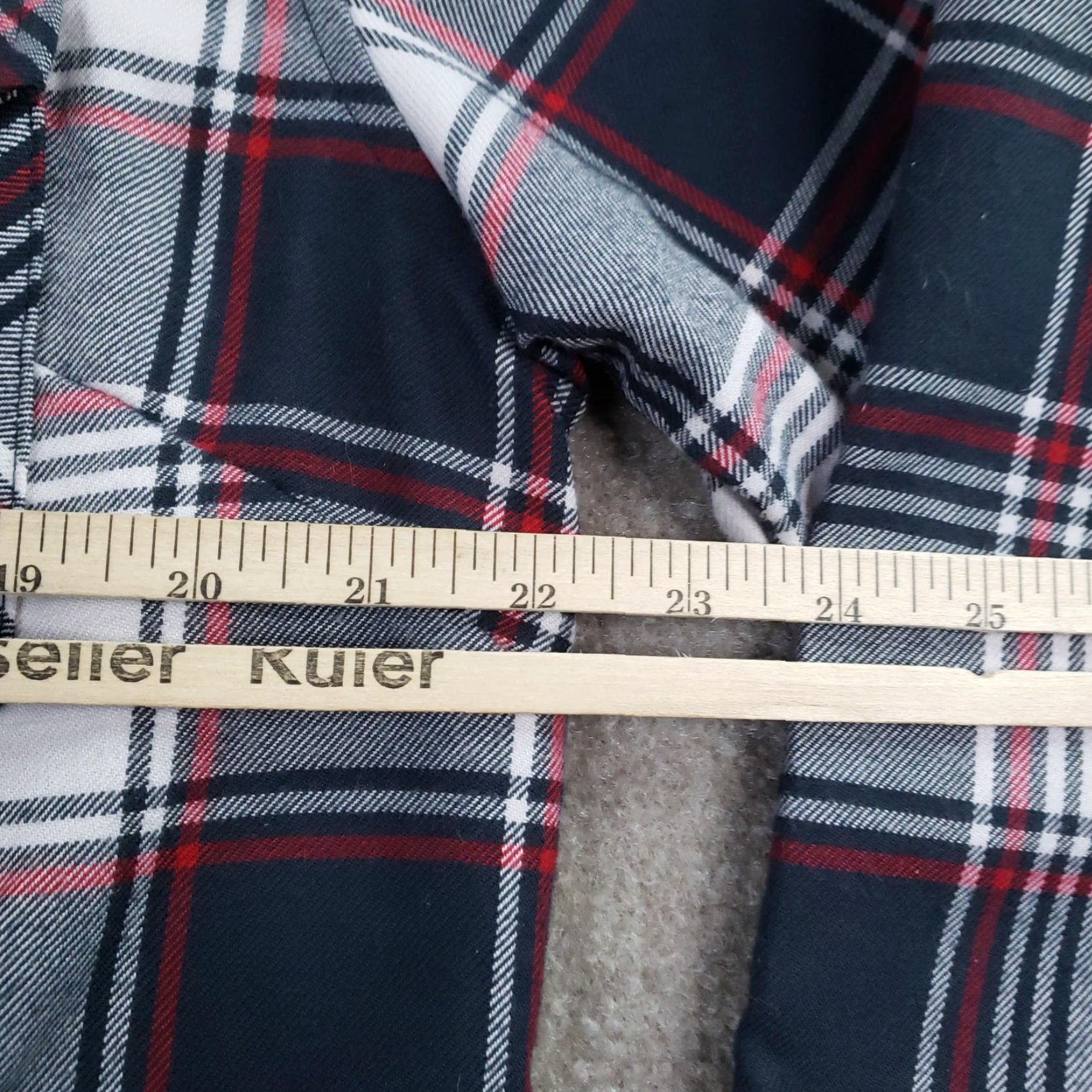 Vintage Dixxon Flannel The Boss Shirt XL Womens Black Gray Red Plaid Kindig Design Size XL / US 12-14 / IT 48-50 - 3 Thumbnail