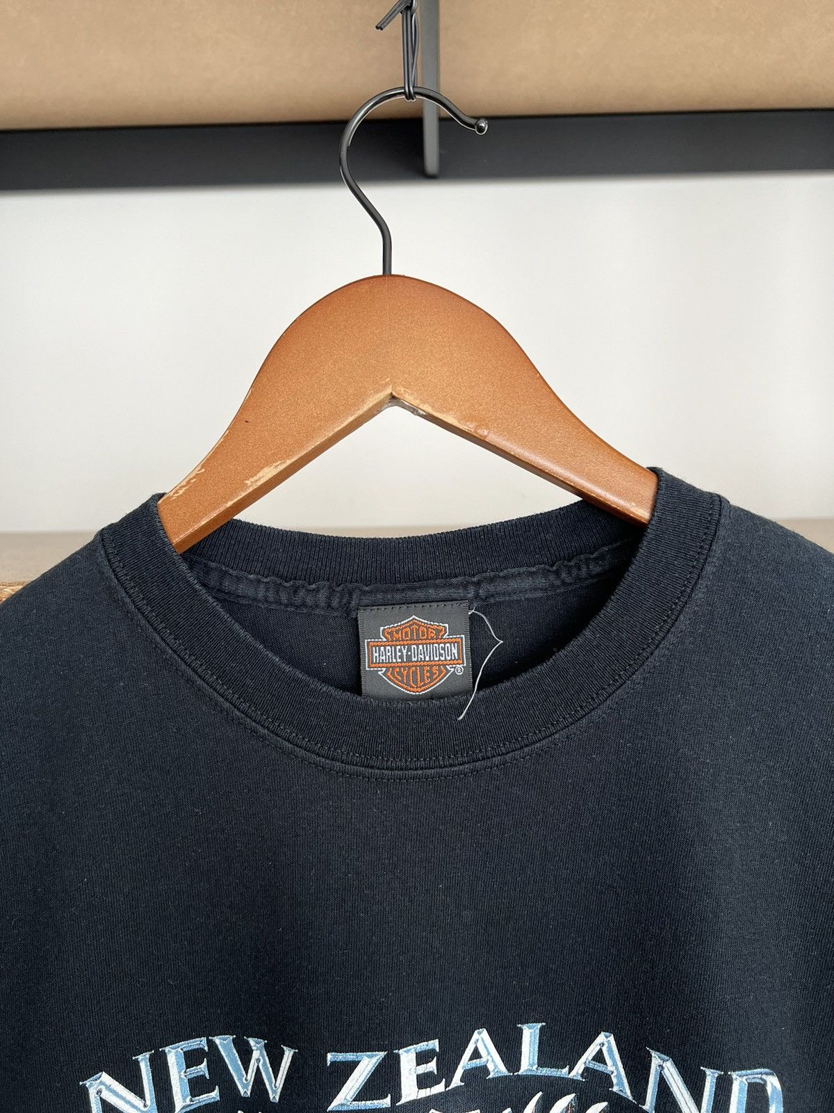 Harley Davidson Vintage 2002 Harley Davidson New Zealand Black T-shirt Size US M / EU 48-50 / 2 - 9 Thumbnail