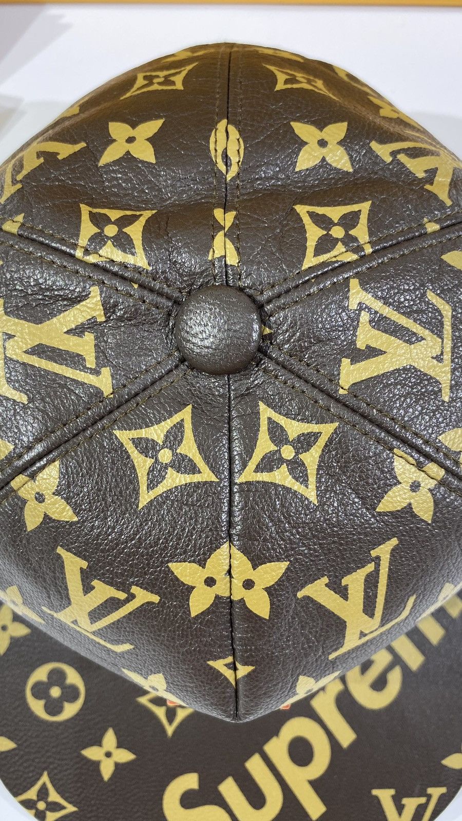 Louis Vuitton × Supreme Louis Vuitton X Supreme 5 Panel Monogram Leather Hat Size ONE SIZE - 5 Thumbnail
