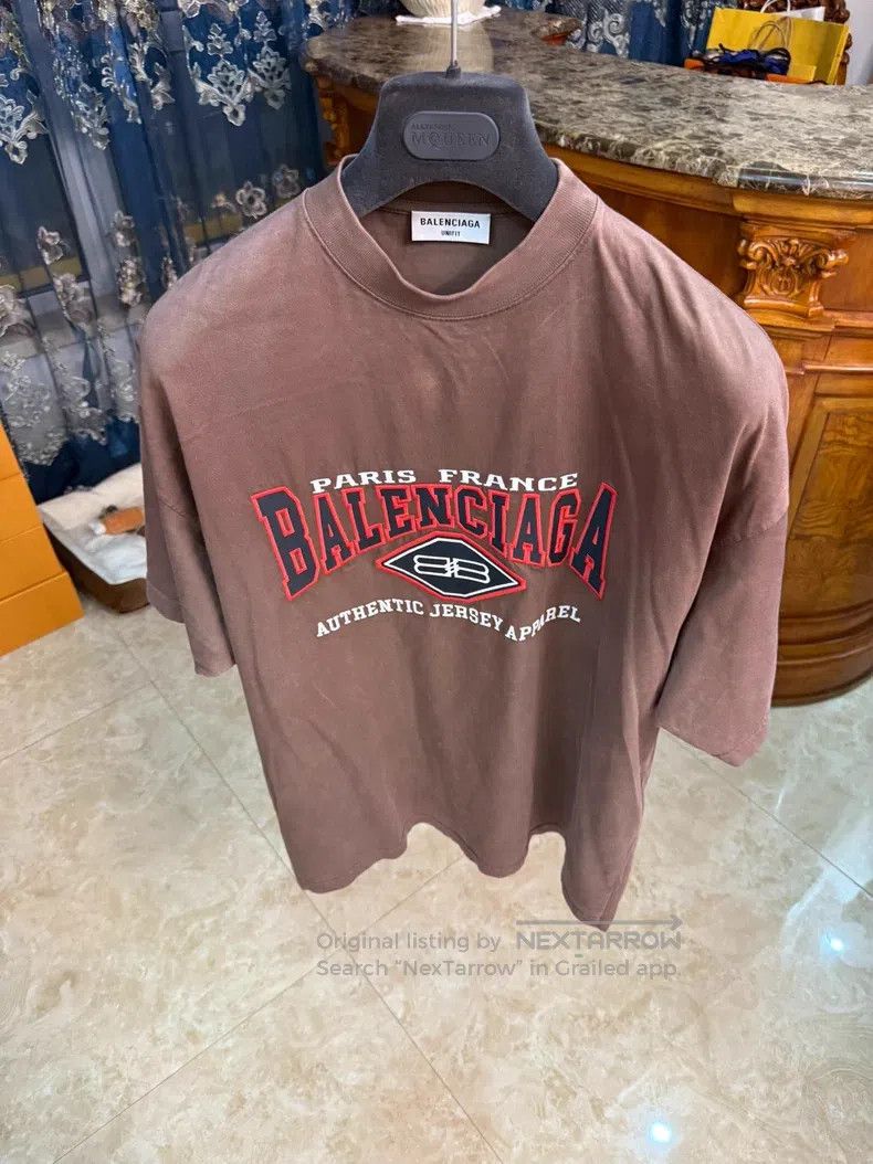 Balenciaga Balenciaga Short-sleeve T-shirt Size US M / EU 48-50 / 2 - 1 Thumbnail