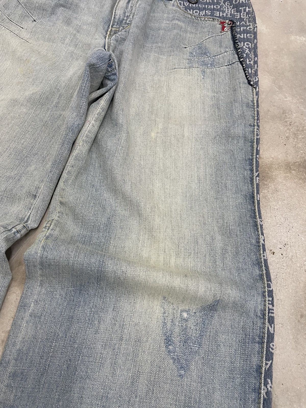 Hysteric Glamour Light Blue Mud Wash A6 Art Hysteric Style Distressed Denim Size US 30 / EU 46 - 10 Thumbnail