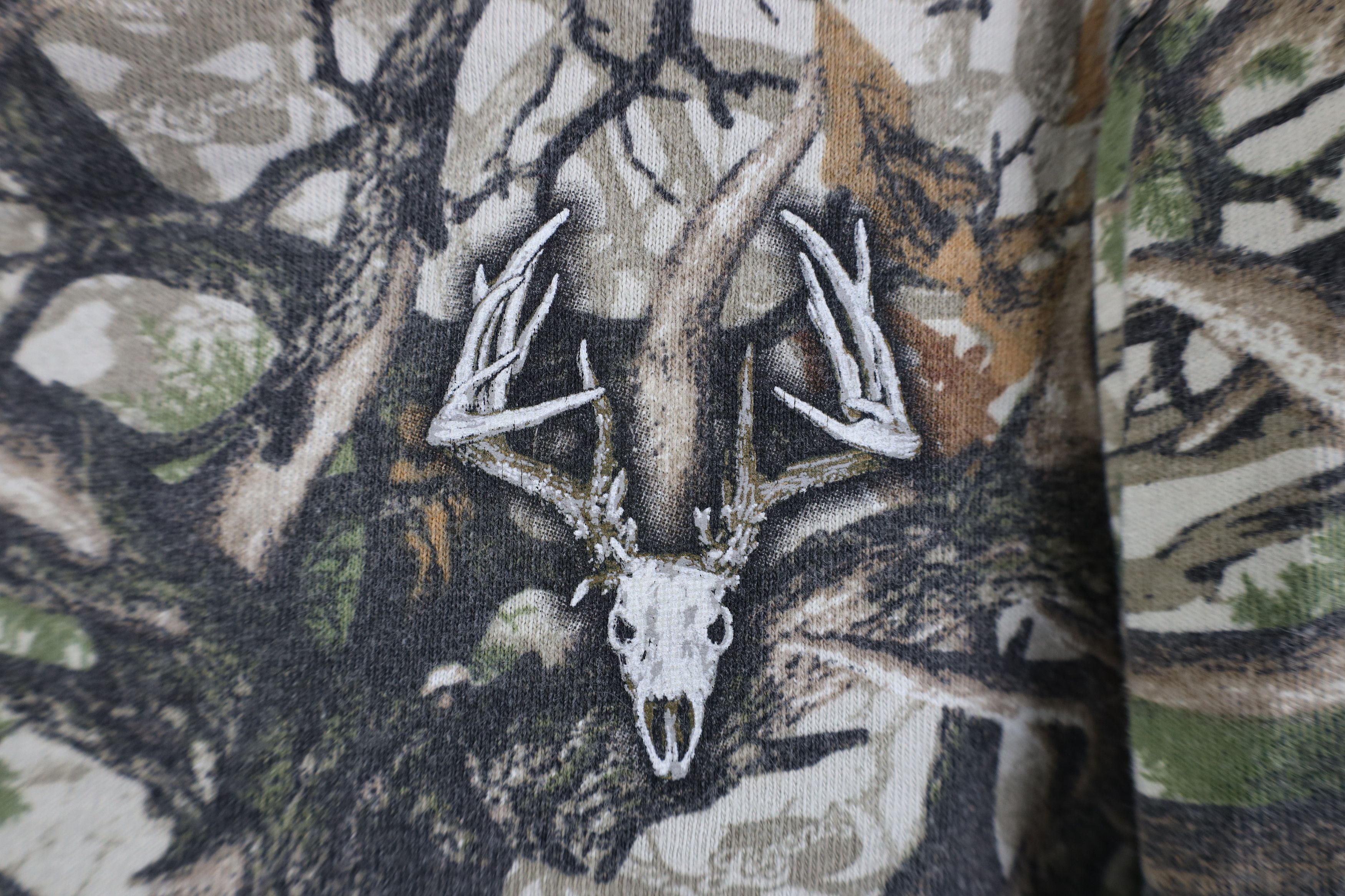 Vintage Vintage Y2K Streetwear Antler Camouflage Long Sleeve T-Shirt Size US S / EU 44-46 / 1 - 4 Thumbnail