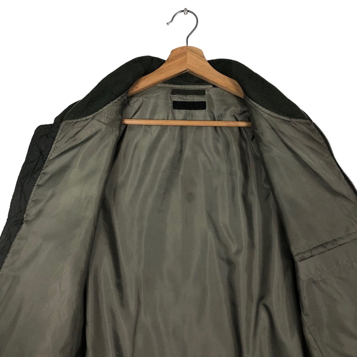 Japanese Brand Vintage Bomber Jacket Fly Military Uniqlo Japan IsseyMiyake Size US L / EU 52-54 / 3 - 14 Thumbnail