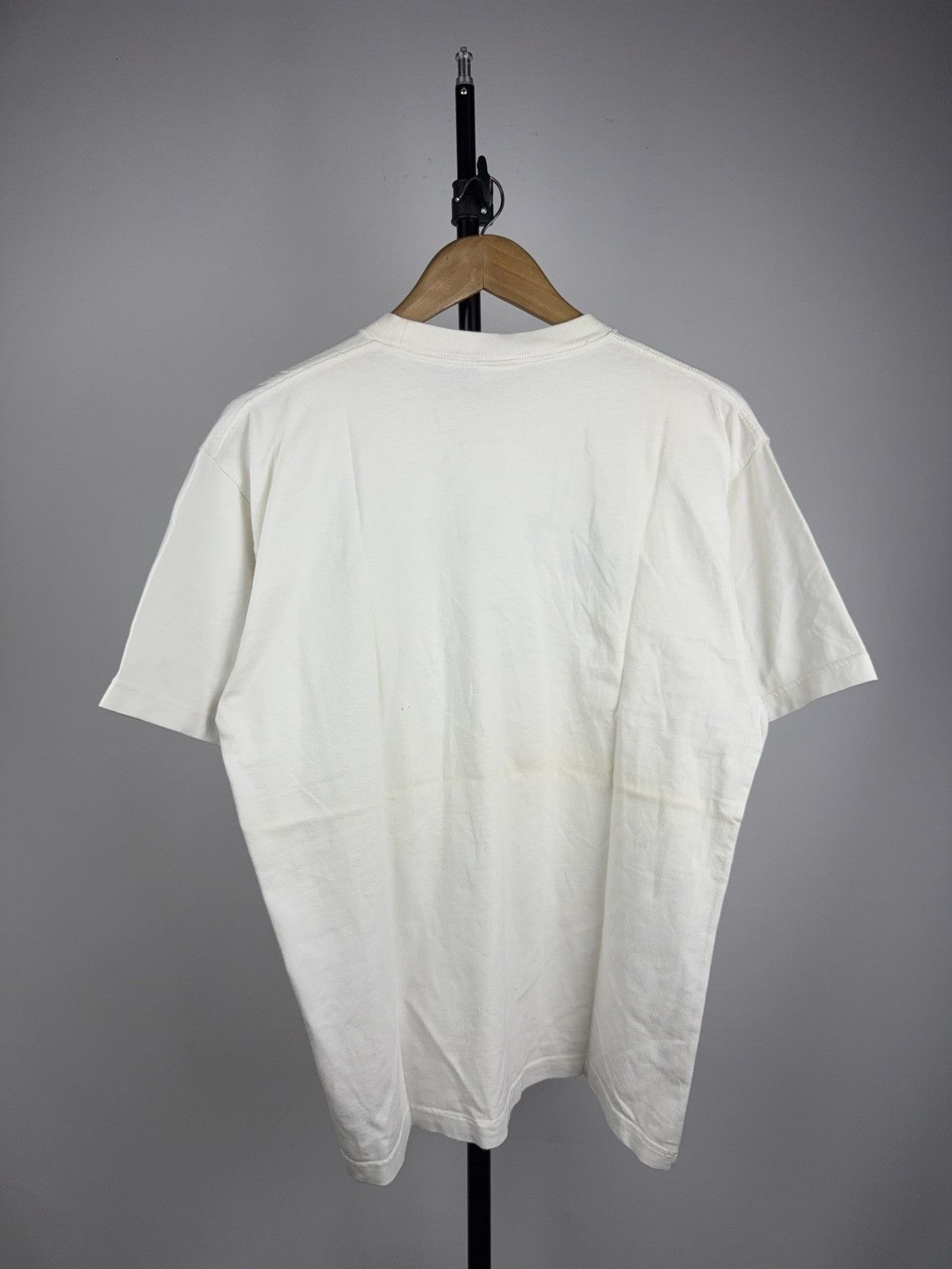 Nike Vintage 90s Retro Nike Big Logo Swoosh T-Shirt White 90s Size US L / EU 52-54 / 3 - 14 Thumbnail