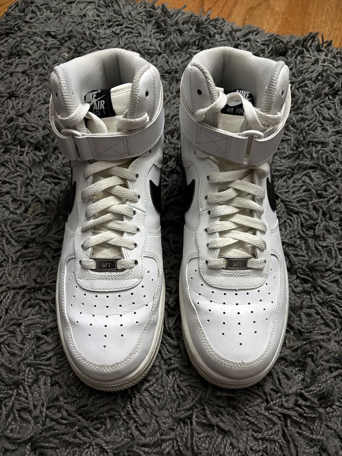 Nike Nike Air Force 1 High (White/Black) Size US 10 / EU 43 - 2 Thumbnail