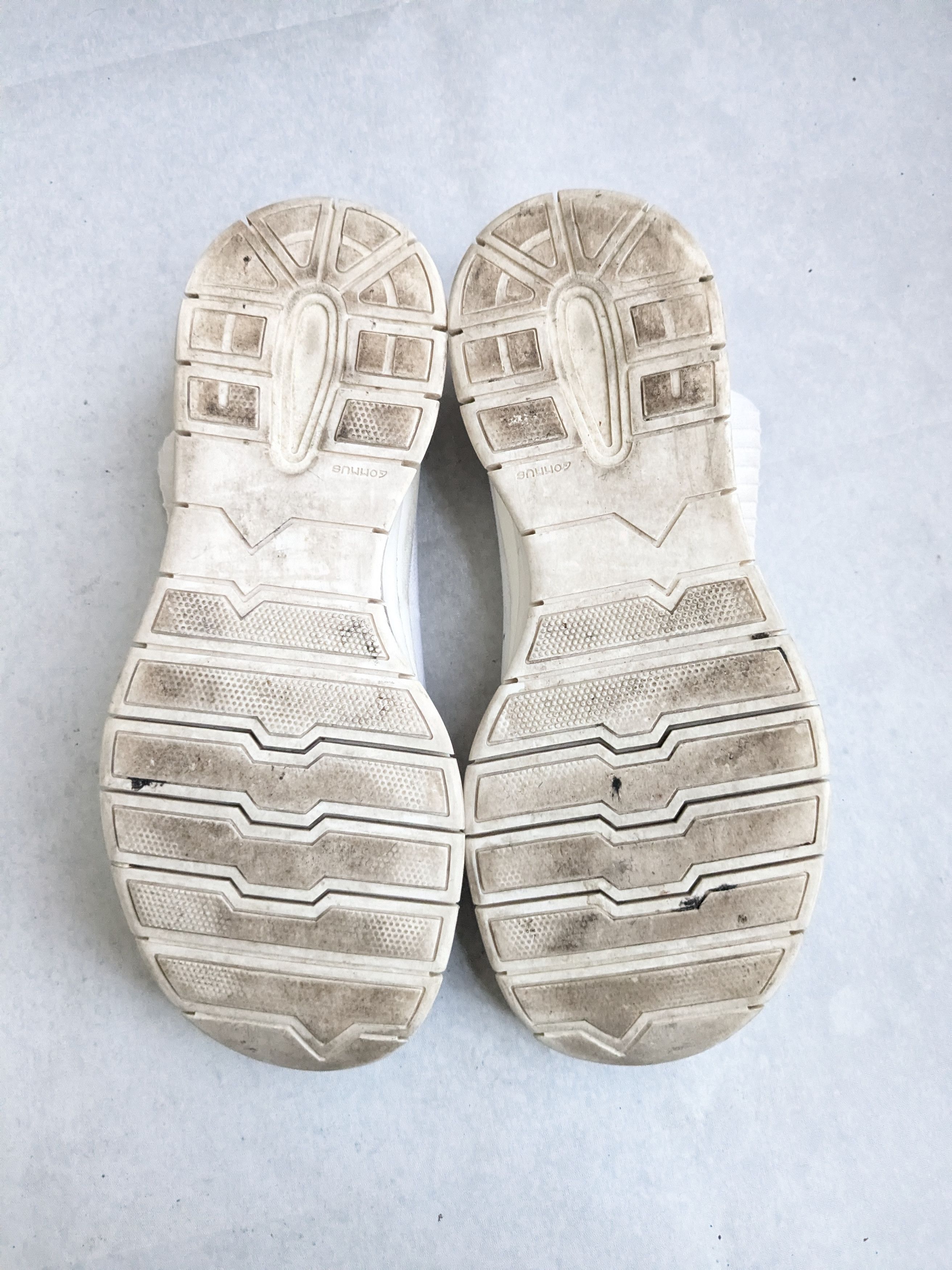 Maison Margiela Maison Margiela Sock Sneakers Paint Splatter 10 43 White Size US 10 / EU 43 - 11 Thumbnail