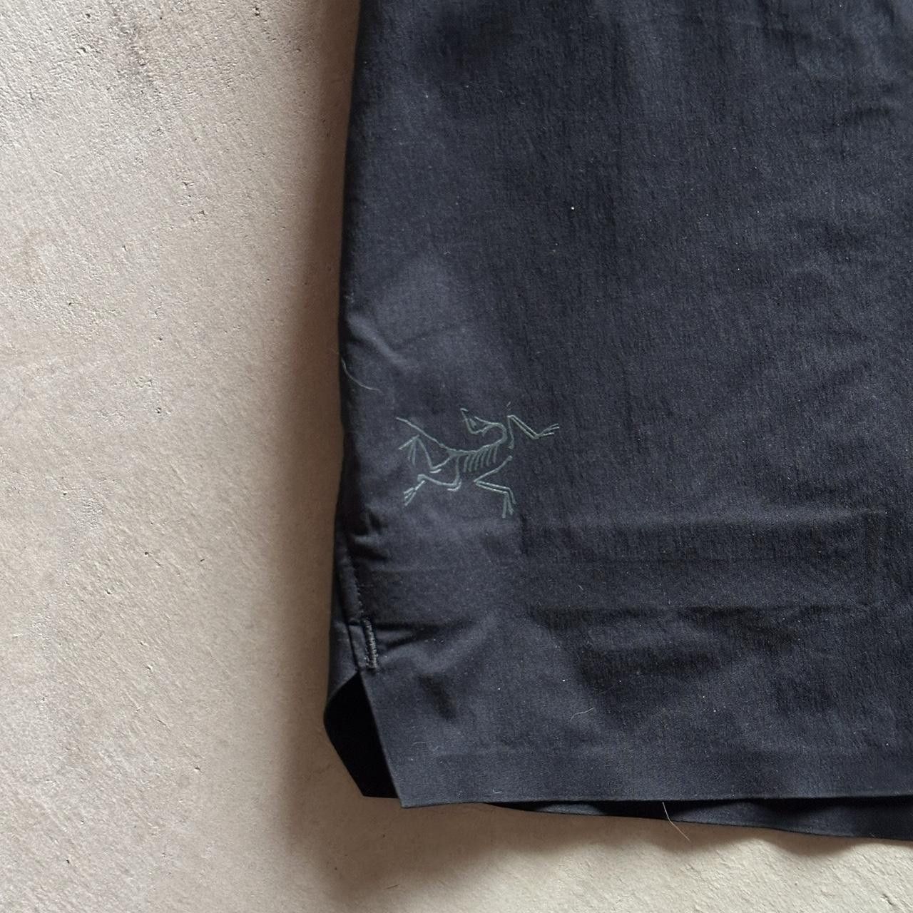 Arc'teryx arcteryx women's black aestas shorts Size 25" / US 0 / IT 36 - 2 Thumbnail
