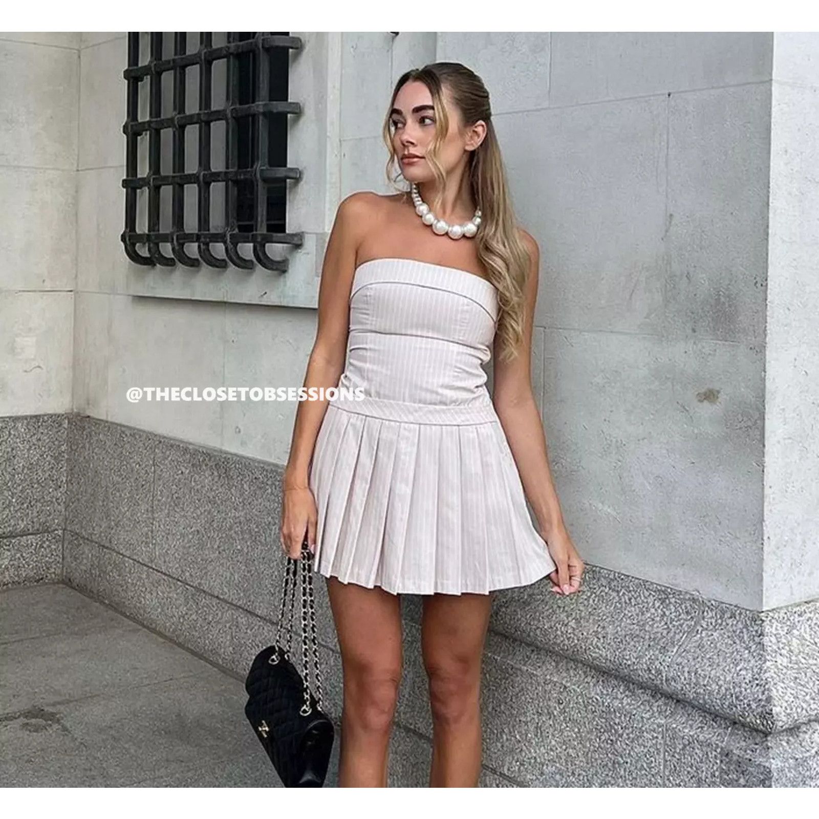 zara short swing dress Zara Striped Chevron Short Sleeve Mini Swing Dress Red Black White Small