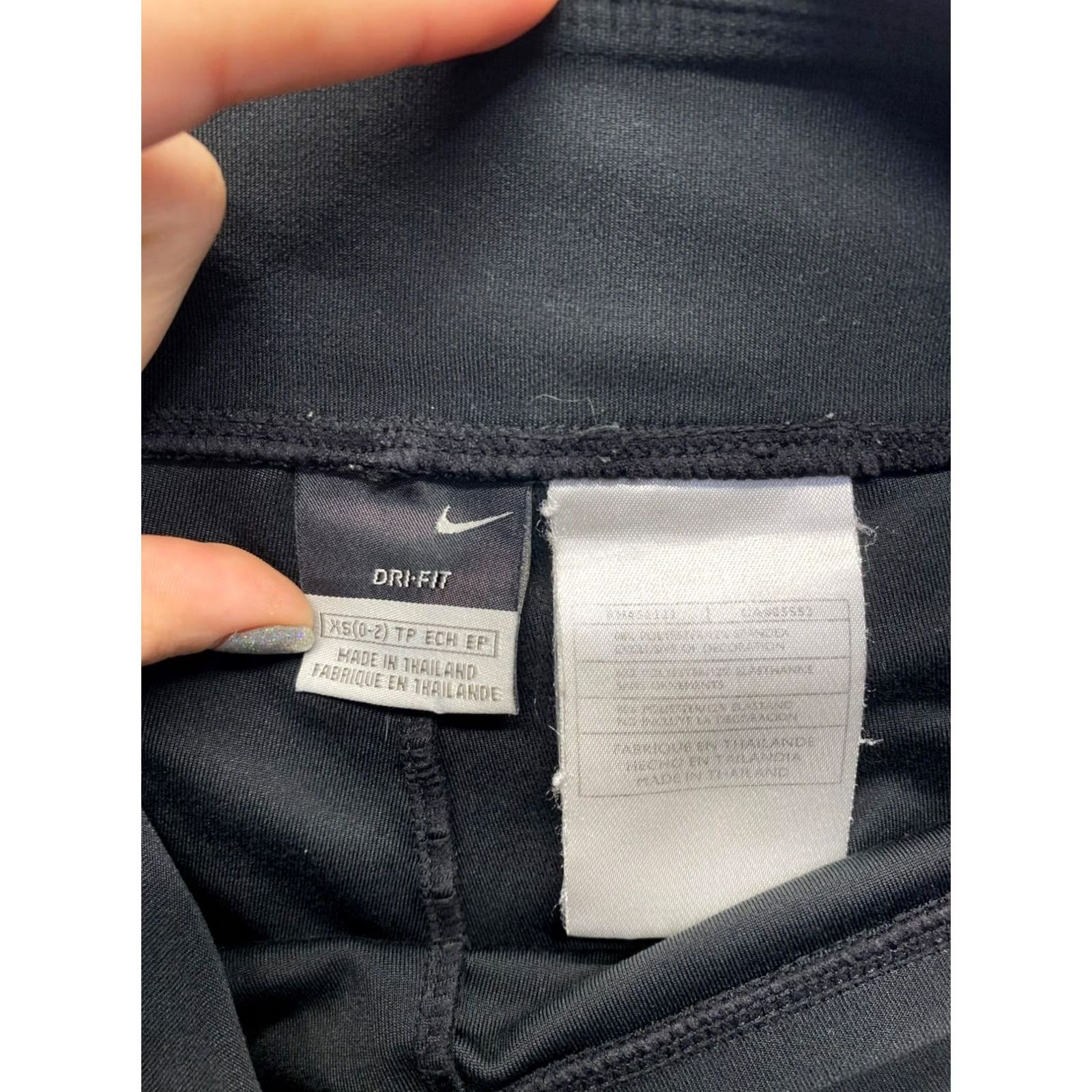 Nike Nike Dri-Fit Capri Pants Womens XS Black Wide-Leg Yoga Capris Size 26" / US 2 / IT 38 - 4 Thumbnail