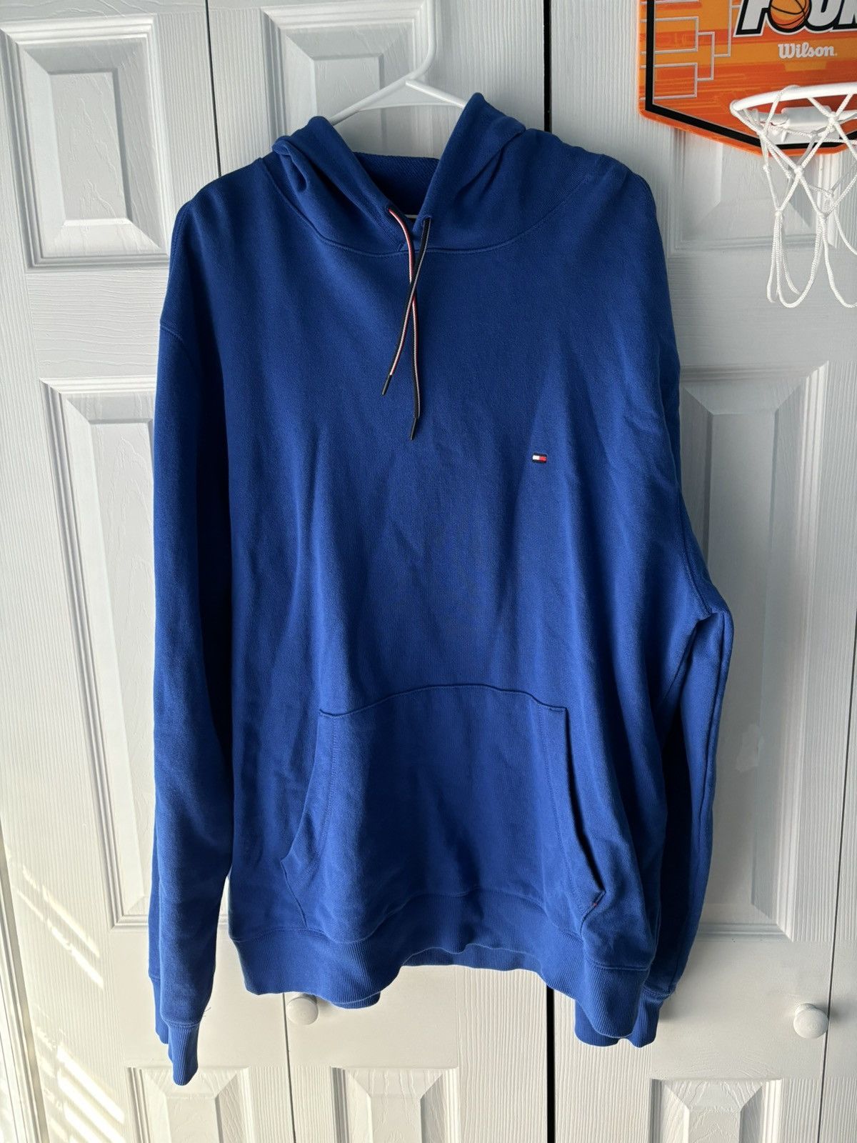 Tommy Hilfiger Tommy Hilfiger Blue Sweatshirt Size US XL / EU 56 / 4 - 1 Thumbnail