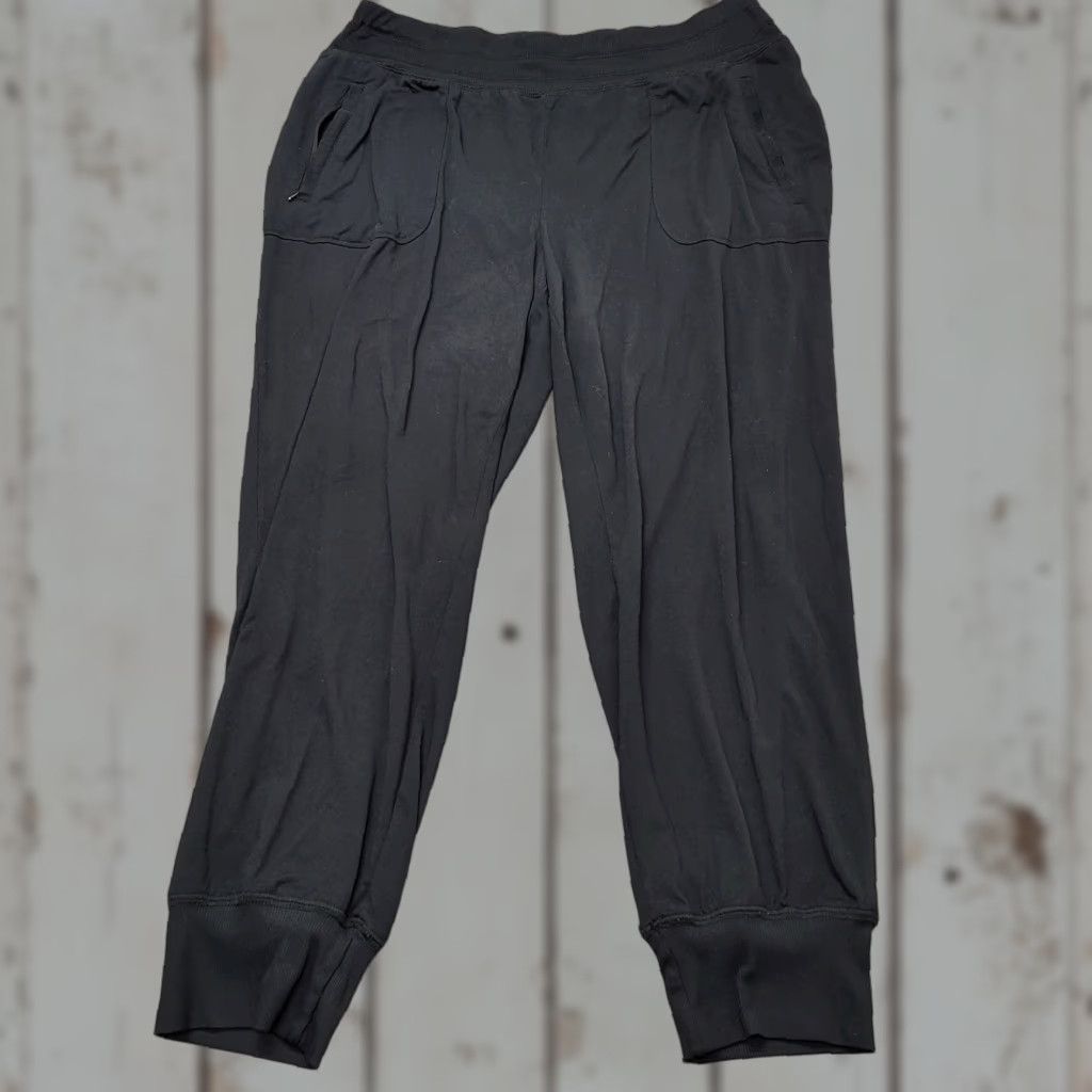 Vintage Freely Jogger Women's XL Black Zip Pockets Tapered Cuffed Leg Athletic Wear Size 40" / US 18 - 1 Thumbnail