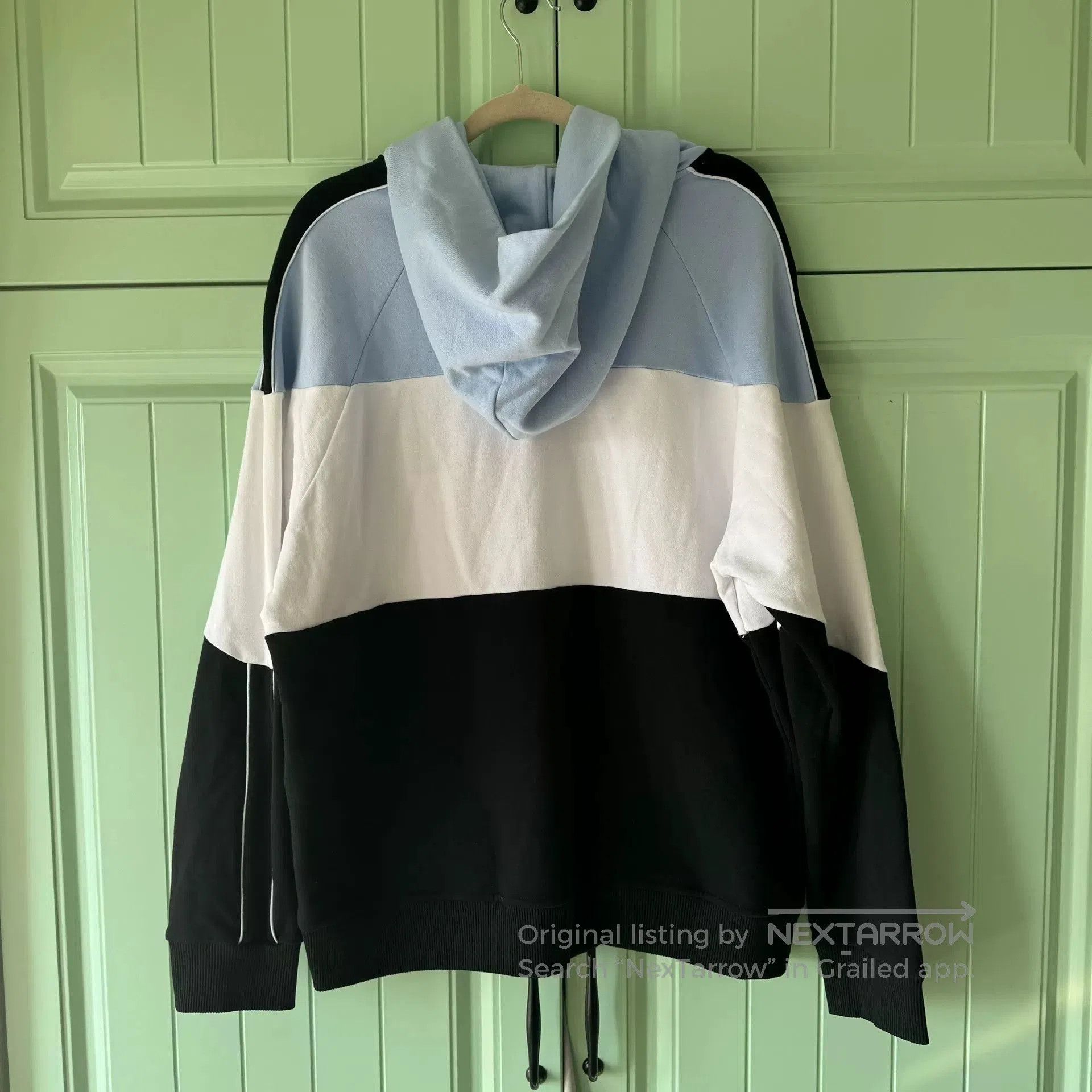 Fendi Fendi Men's Embossed Logo Color-Block Hoodie. Size US M / EU 48-50 / 2 - 2 Thumbnail