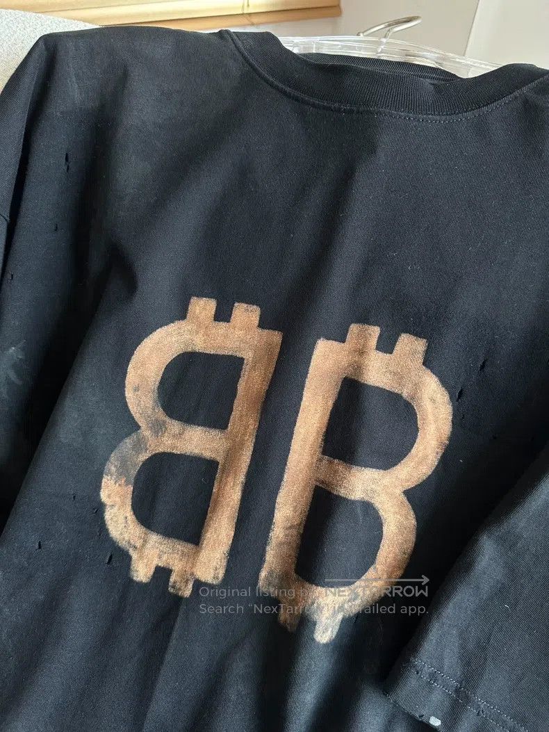 Balenciaga Balenciaga Bitcoin BB short-sleeve T-shirt Size US L / EU 52-54 / 3 - 2 Thumbnail