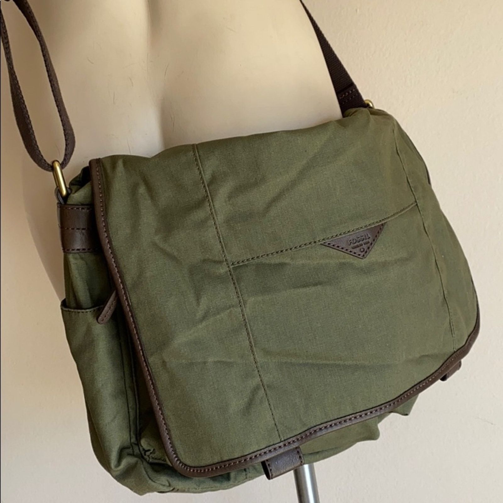 Fossil Fossil laptop Bag crossbody army green NWT Size ONE SIZE - 2 Thumbnail