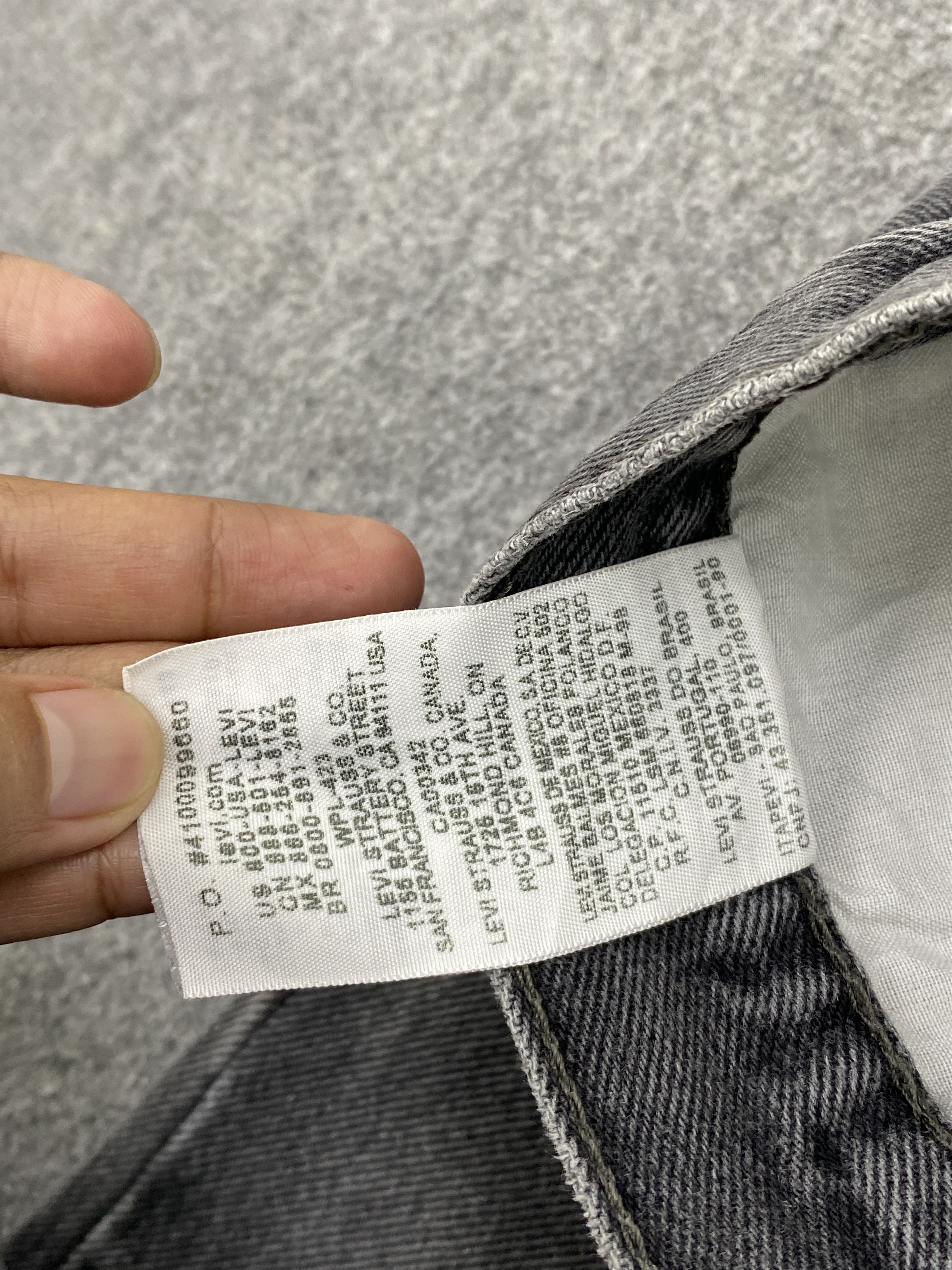 Levi's × Vintage Vintage Levi's 505 Faded Black Denim Jeans Size US 34 / EU 50 - 13 Thumbnail