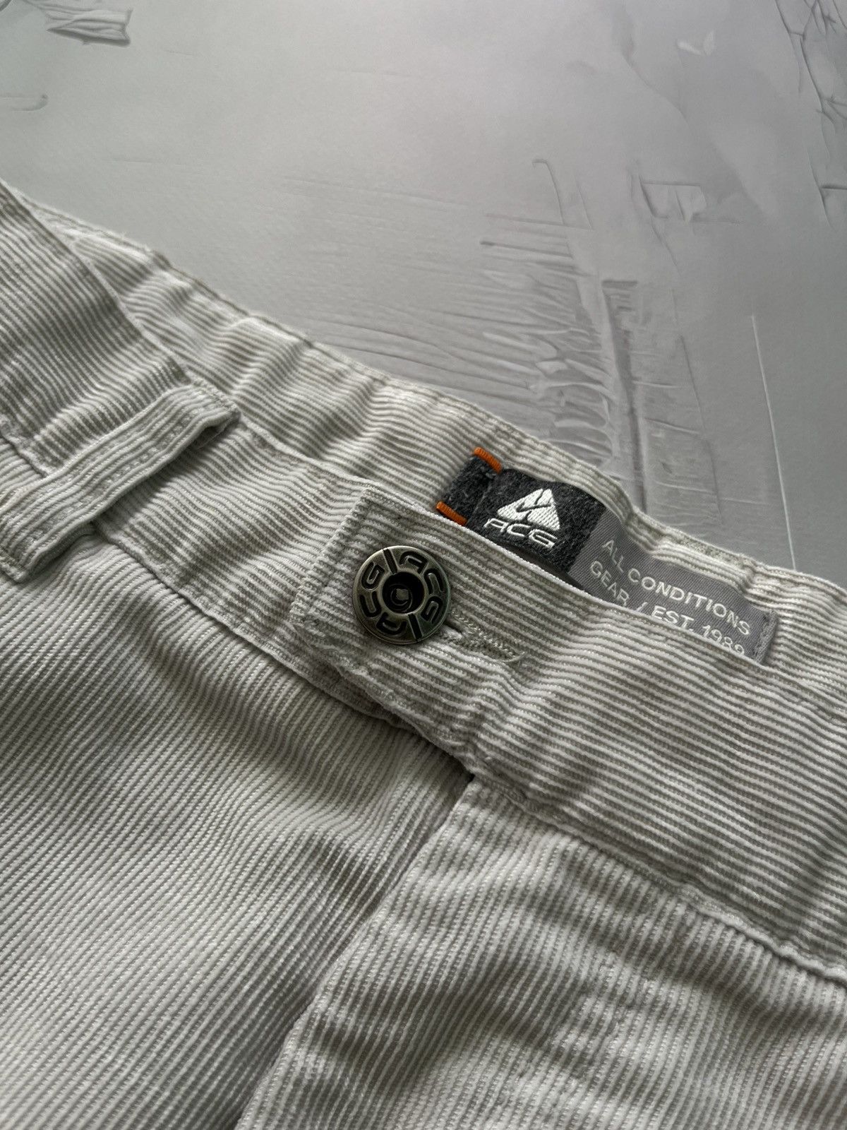 Vintage Y2K Nike ACG Vintage Velvet Streetwear Pants White Size US 32 / EU 48 - 4 Thumbnail