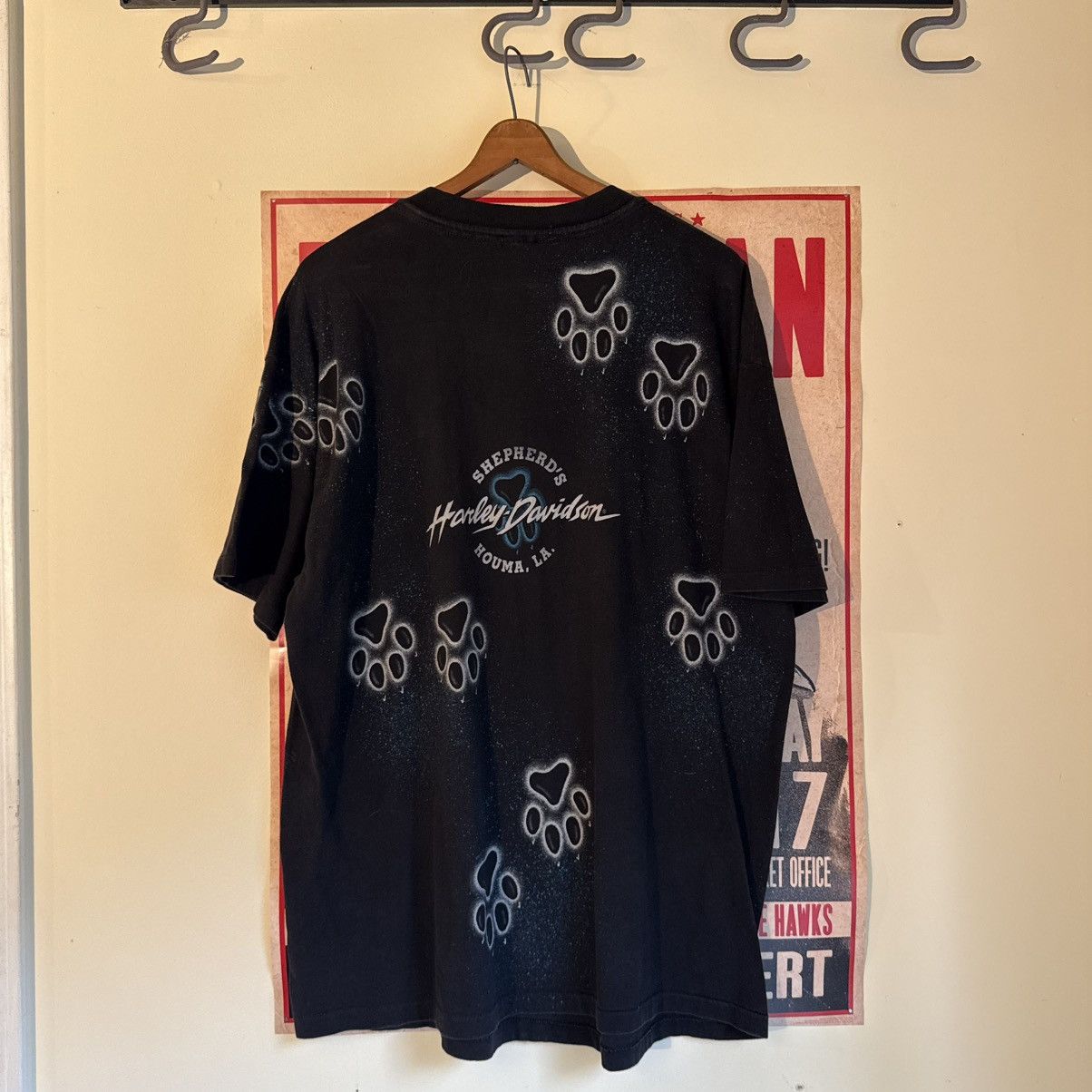 Harley Davidson Vintage Harley Davidson AOP Wolf Graphic 1994 TShirt Size US XL / EU 56 / 4 - 3 Thumbnail
