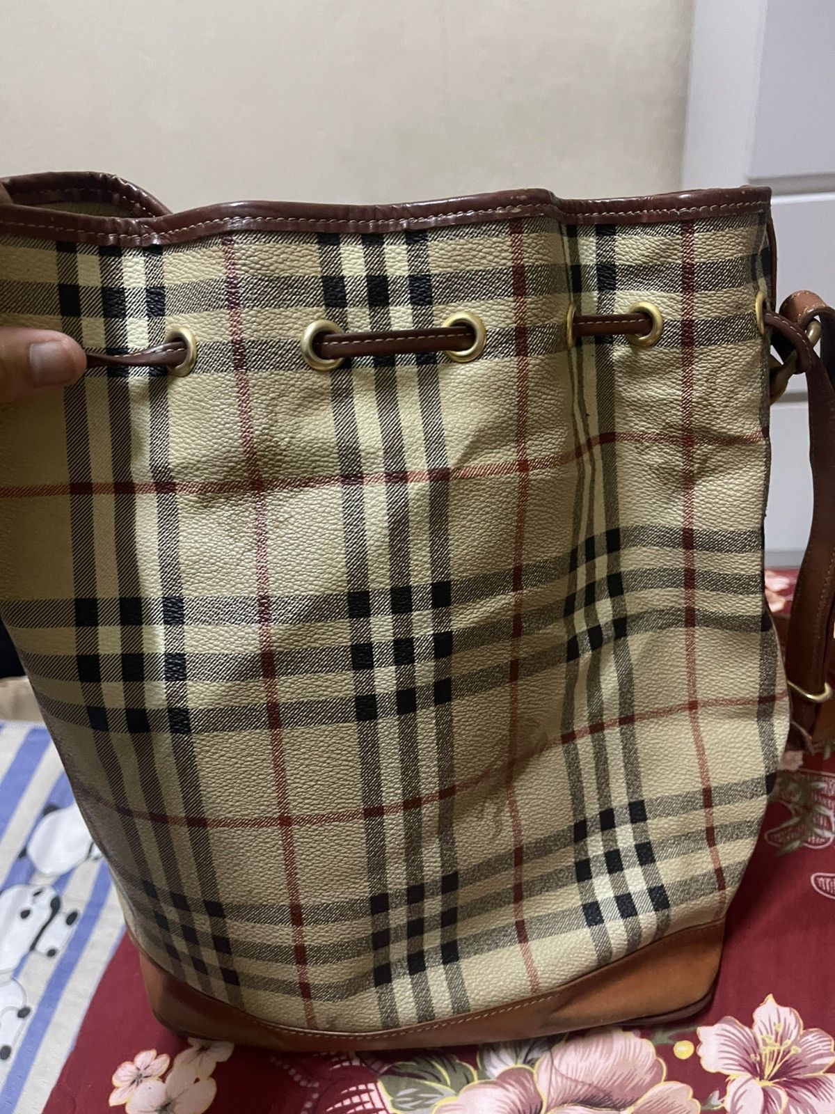 Burberry Vintage Burberry Bucket Bag Size ONE SIZE - 4 Thumbnail