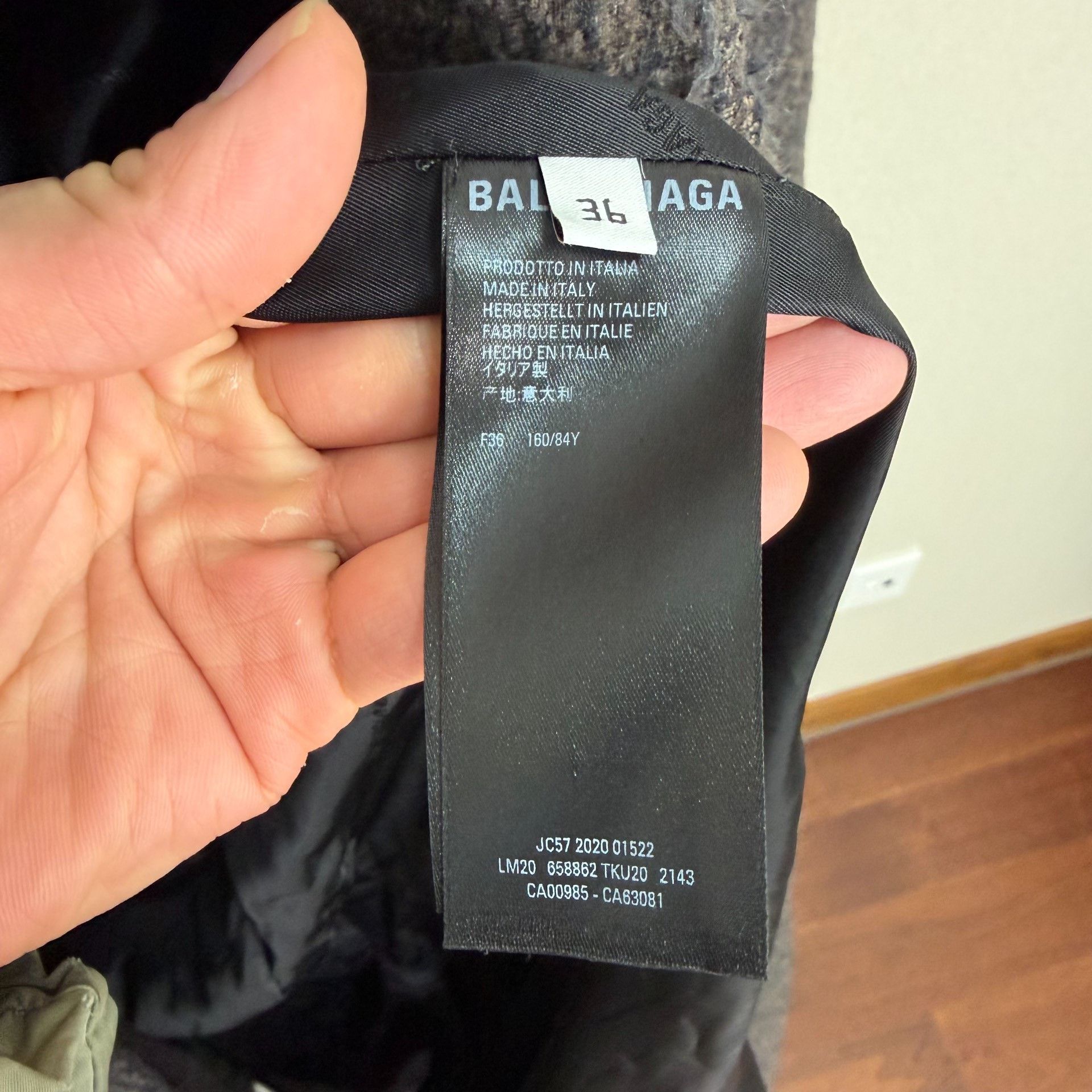 Balenciaga Balenciaga SS21 Destroyed Oversized Houndstooth Wool Coat Size US M / EU 48-50 / 2 - 7 Thumbnail