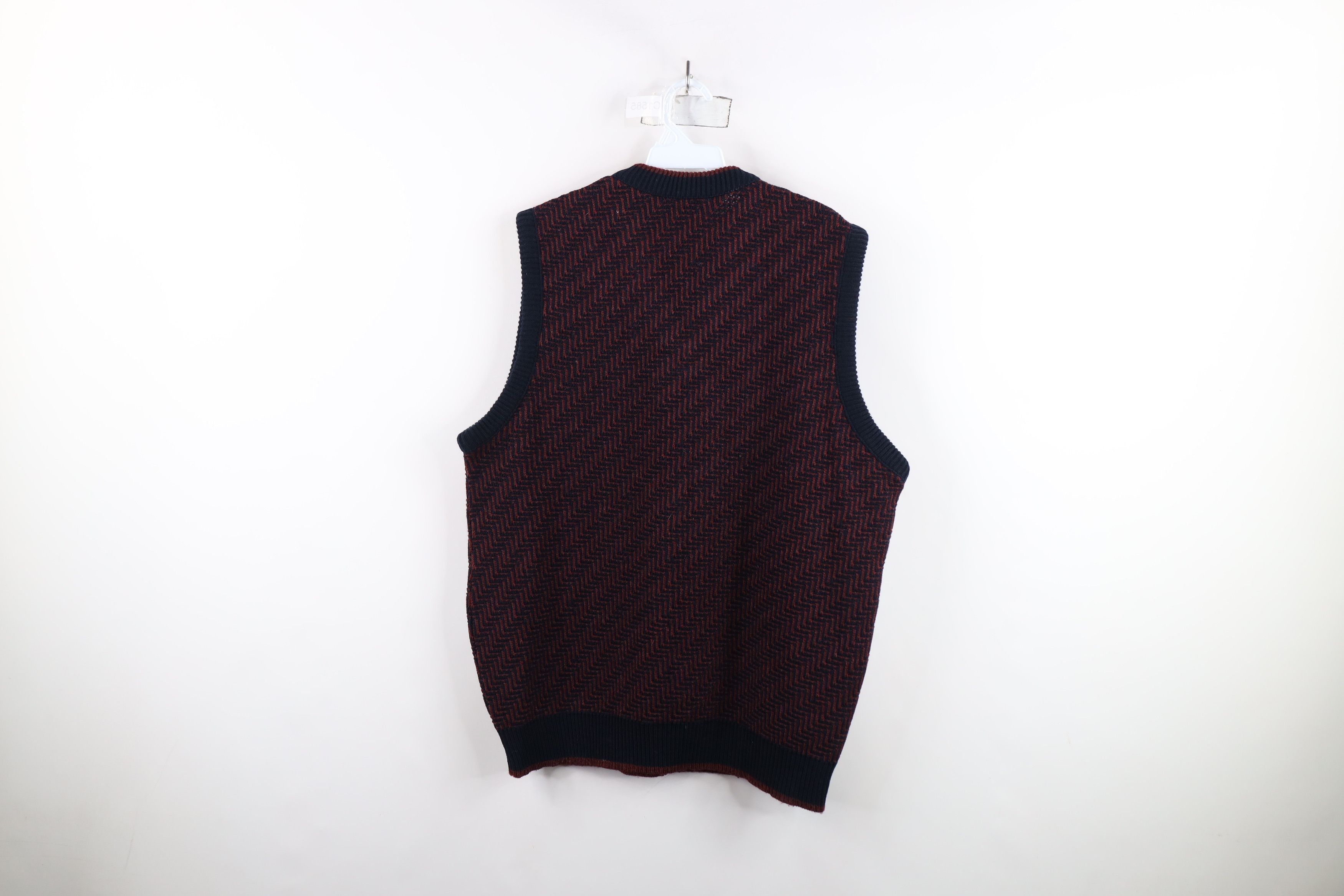 Vintage Vintage 90s Streetwear Zig Zag Wavy Knit V-Neck Sweater Vest Size US XL / EU 56 / 4 - 8 Thumbnail