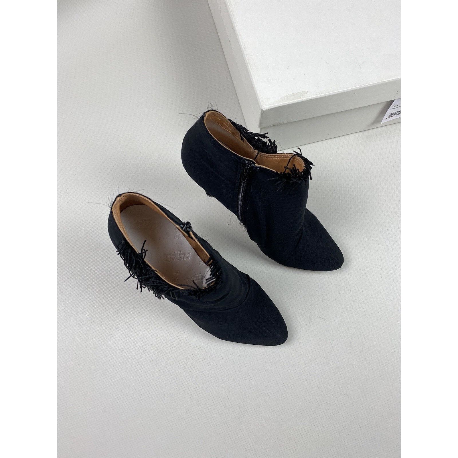 Maison Margiela New! Maison Margiela ladies heels shoes size 37 1/2 Size US 7.5 / IT 37.5 - 3 Thumbnail