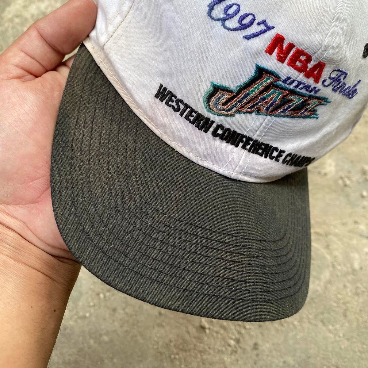 NBA RARE ‼️ Utah Jazz Size ONE SIZE - 3 Thumbnail