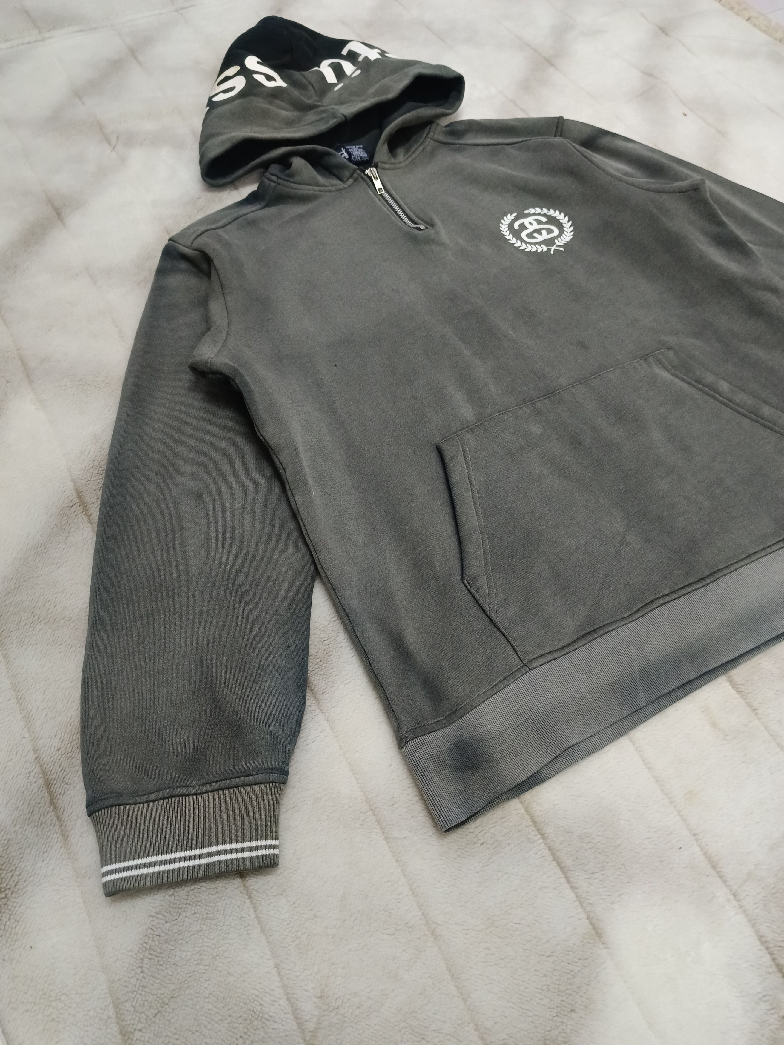 Stussy DISTRESSED STUSSY FADE TWO TONE HOODIE Size US L / EU 52-54 / 3 - 2 Thumbnail
