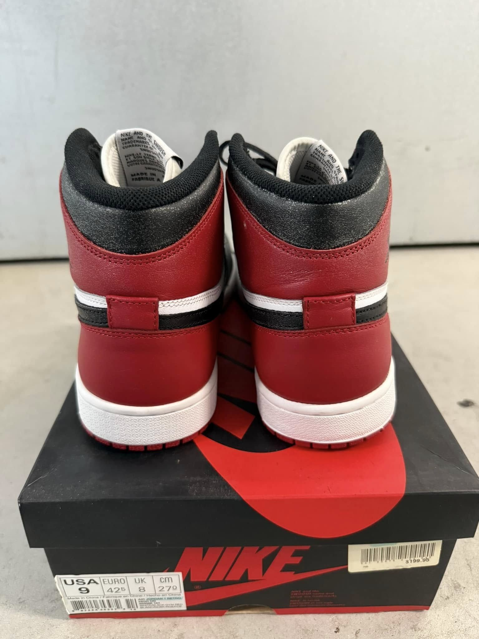 Jordan Brand Air Jordan 1 Black toe 2013 US9 Size US 9 / EU 42 - 3 Thumbnail